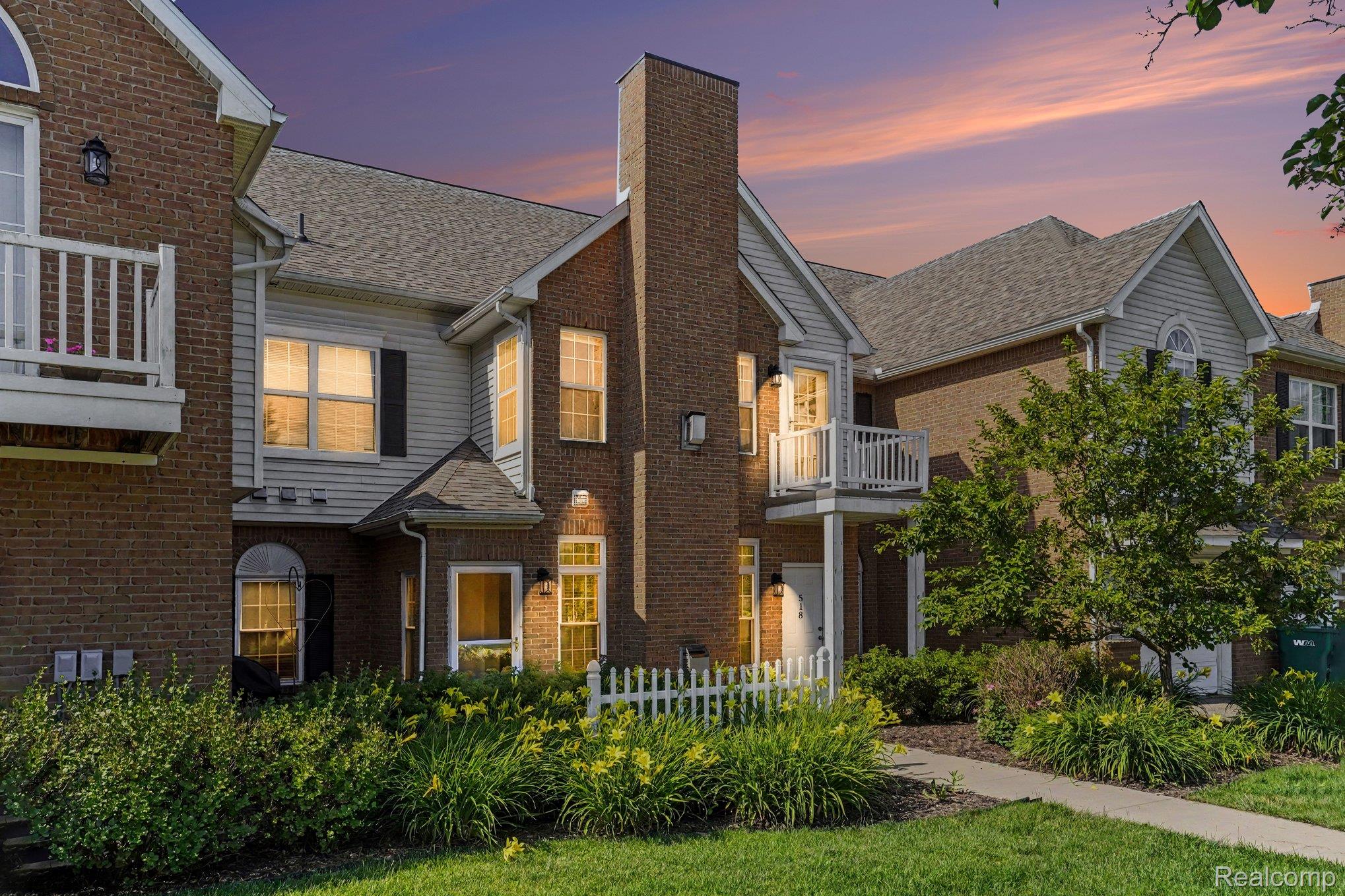 518, Olde English, Howell, Michigan, 48855