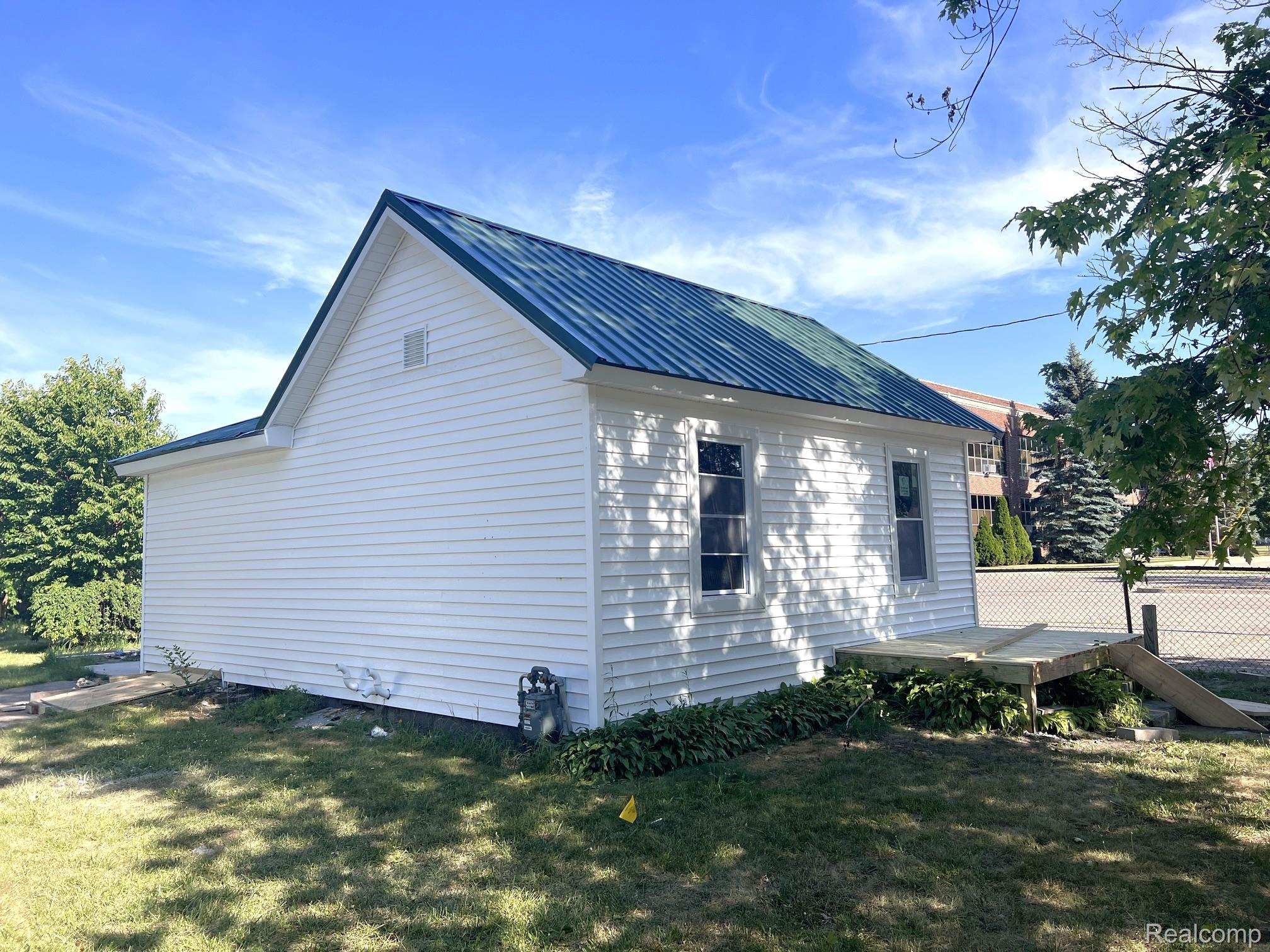 629, Alger, Owosso, Michigan, 48867