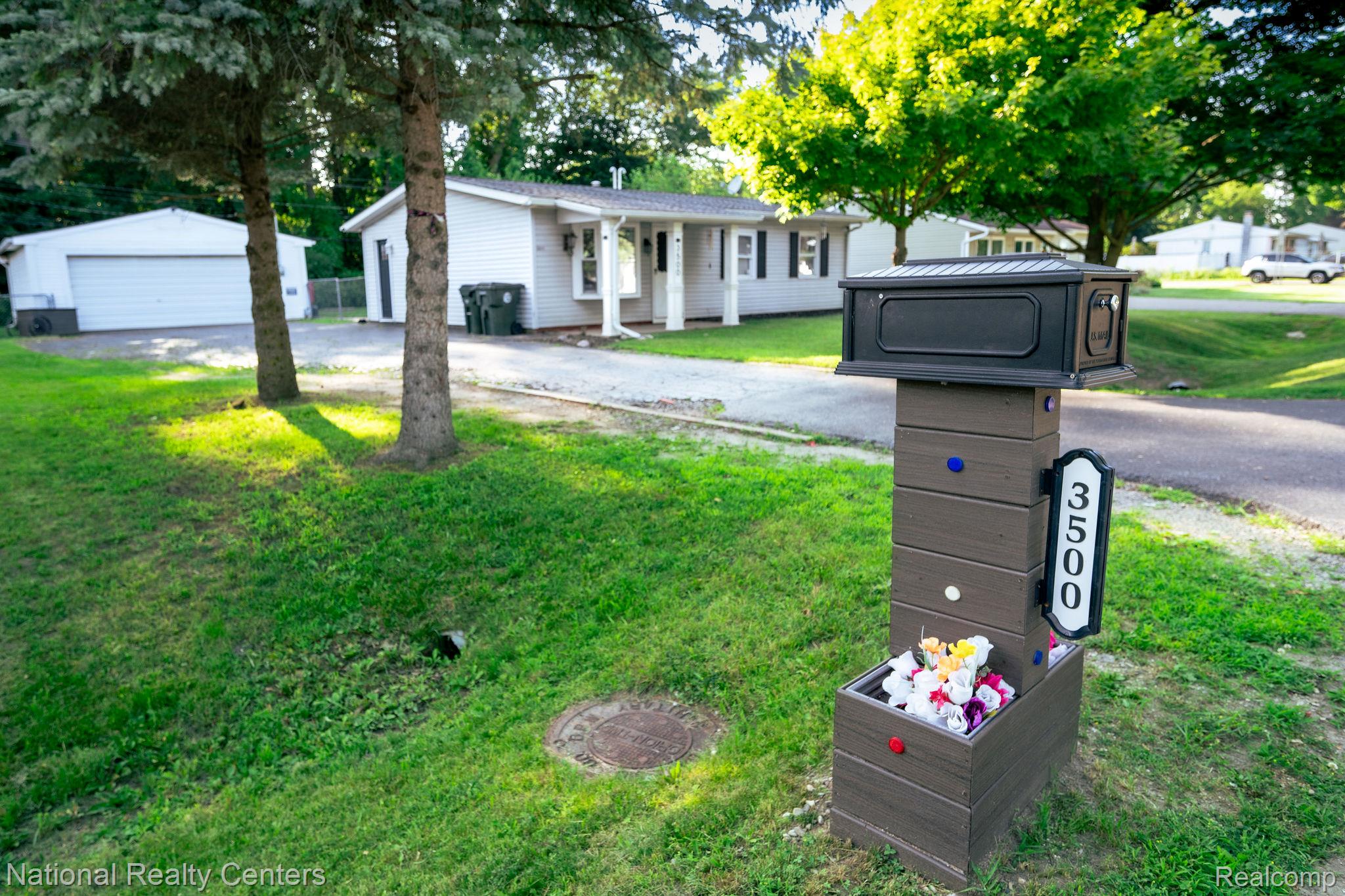 3500, Grafton, Lake Orion, Michigan, 48359