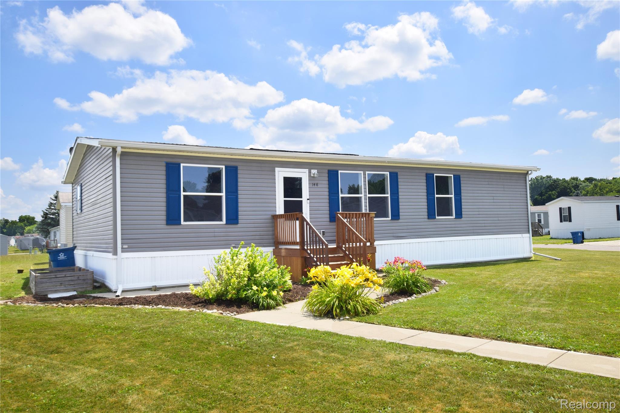 148, Pheasant, Grand Blanc, Michigan, 48439