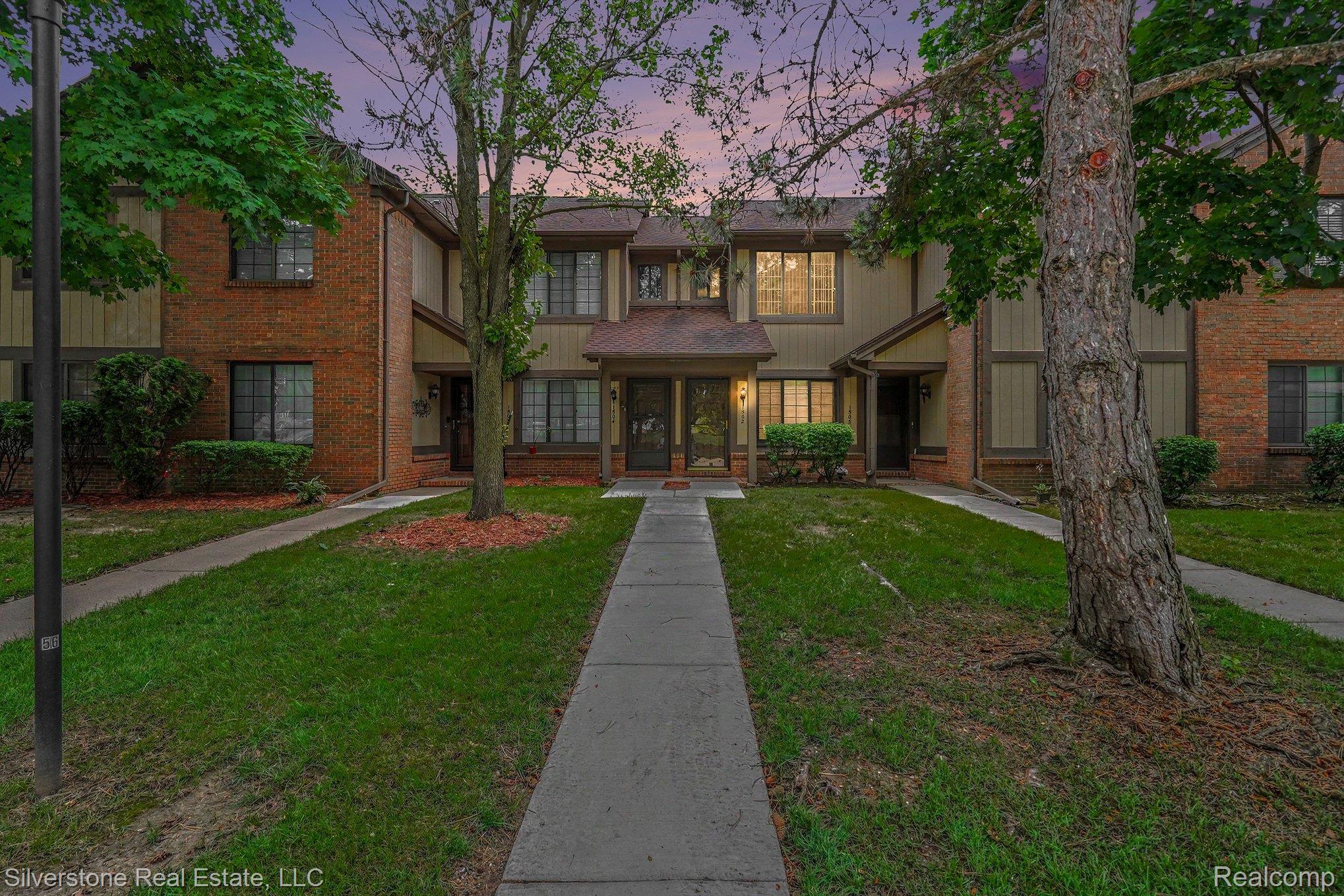 1502, Meadow Side, Rochester Hills, Michigan, 48307