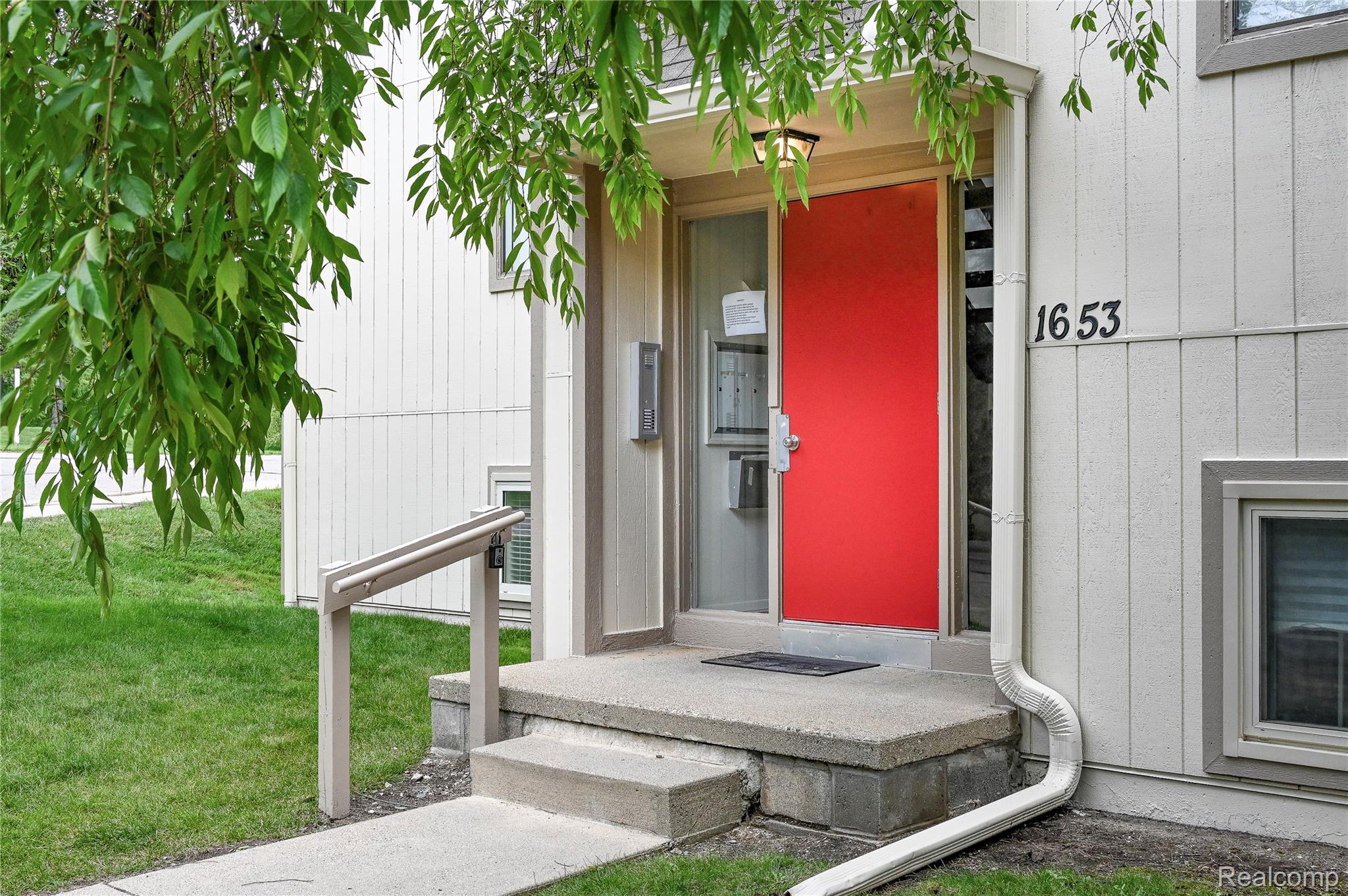 1653, Riverside, #Suite #1, Rochester Hills, Michigan, 48309