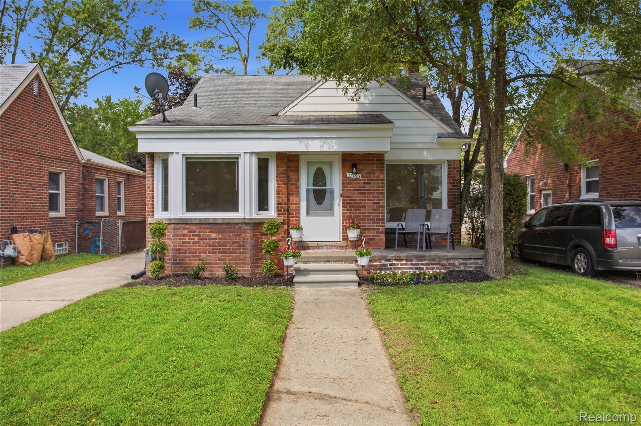 11363, Riverdale, Redford, Michigan, 48239