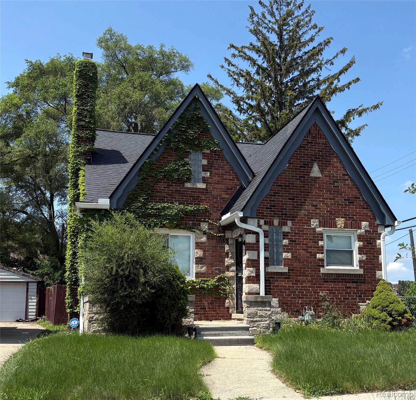 17417, Washburn, Detroit, Michigan, 48221