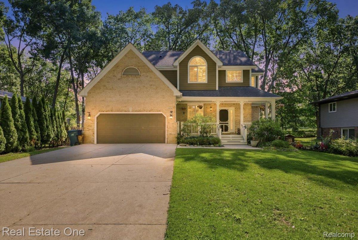 2475, Horace, West Bloomfield, Michigan, 48324