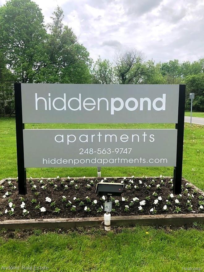 535, PONTIAC, #17, Oxford, Michigan, 48371