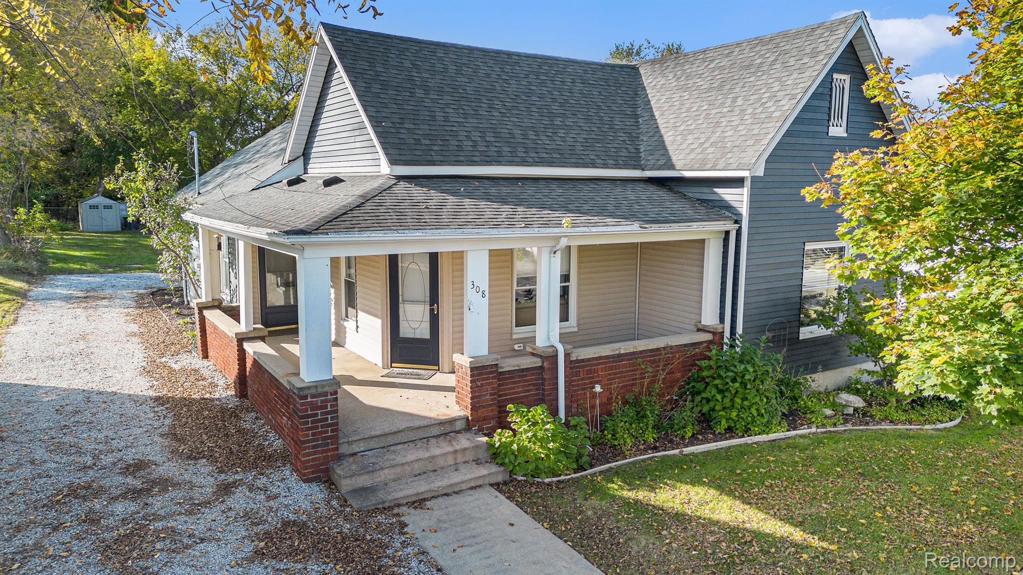 308, Adelaide, Fenton, Michigan, 48430