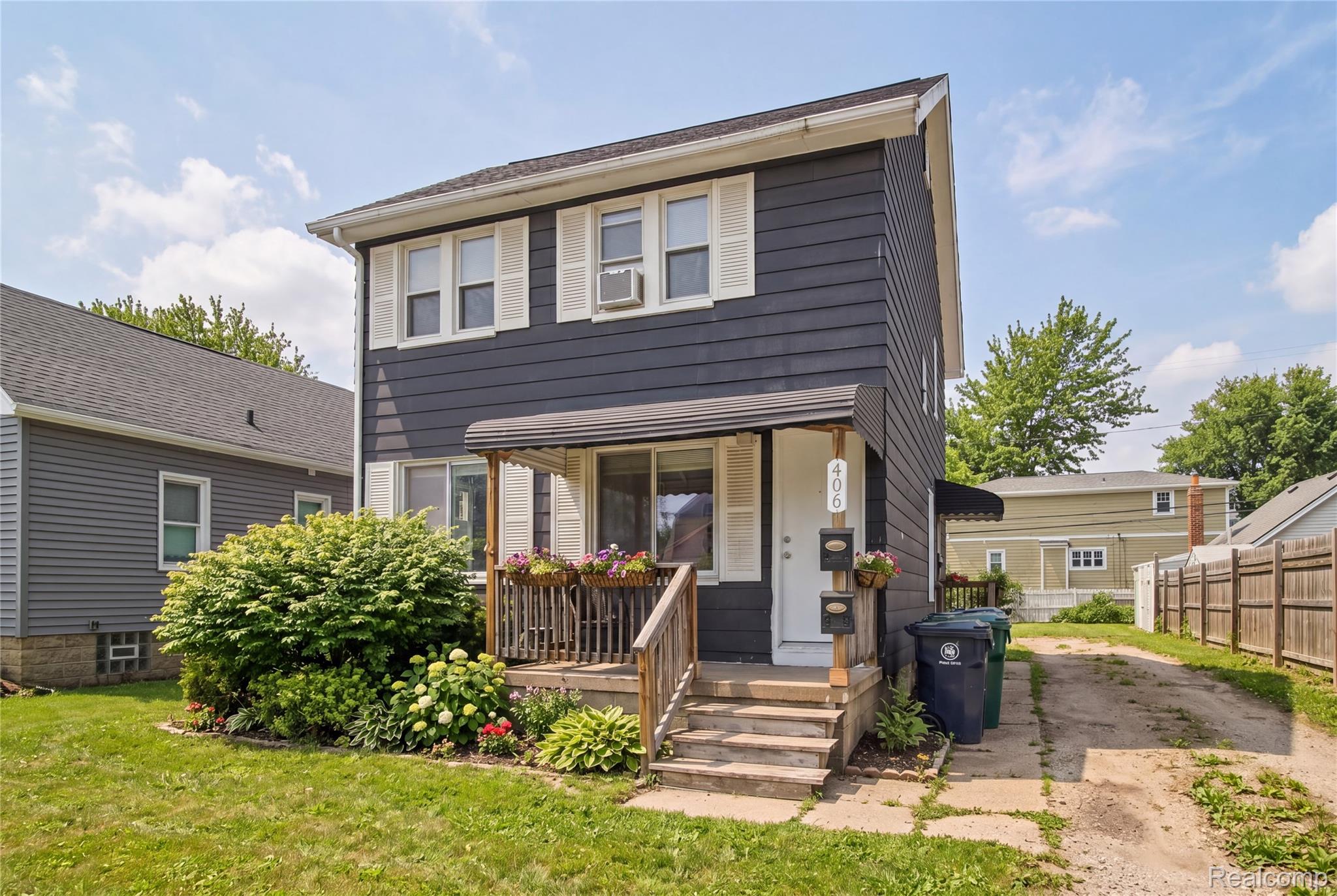 406, 12 Mile, Royal Oak, Michigan, 48073
