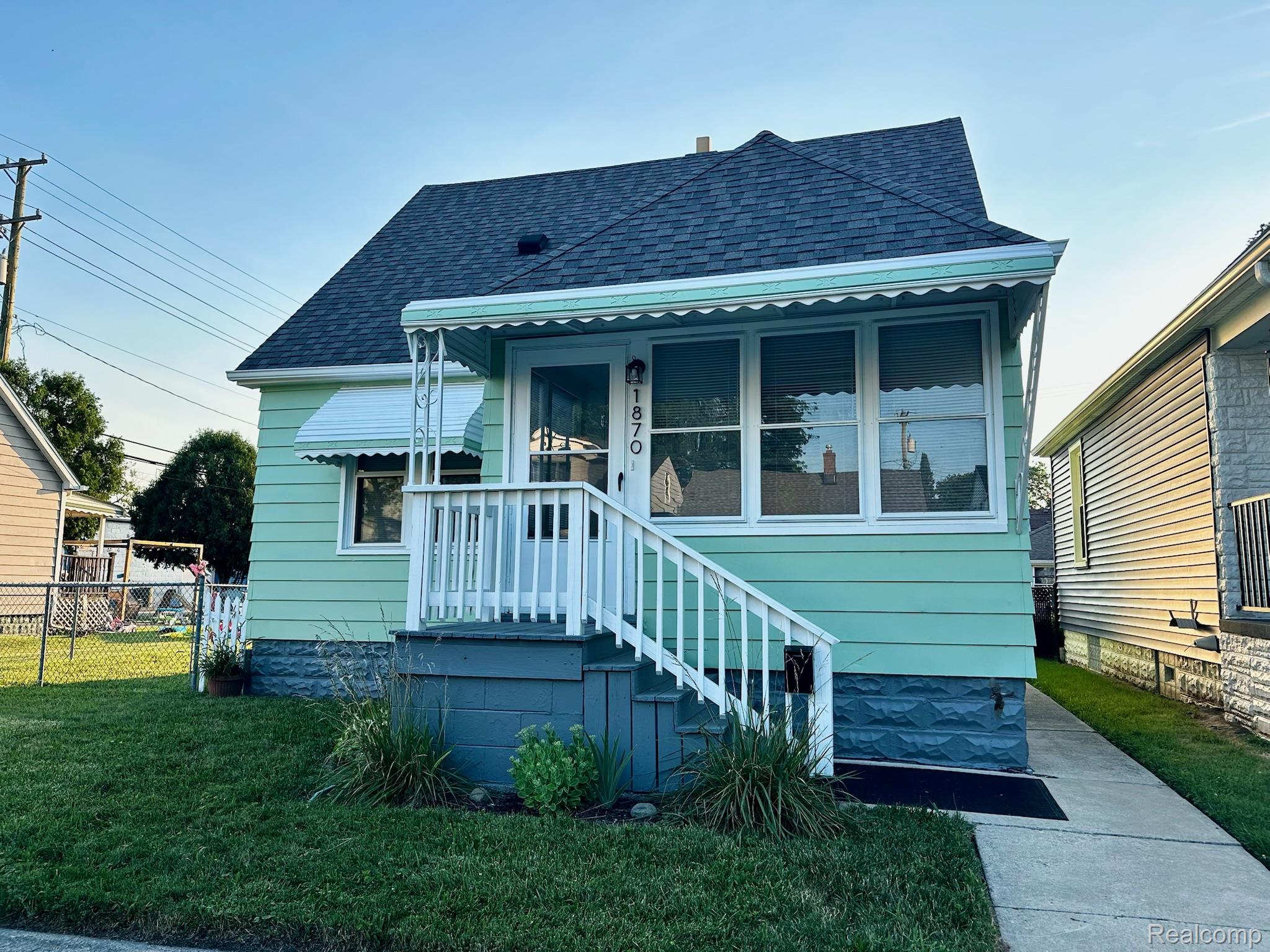 1870, 8TH, Wyandotte, Michigan, 48192