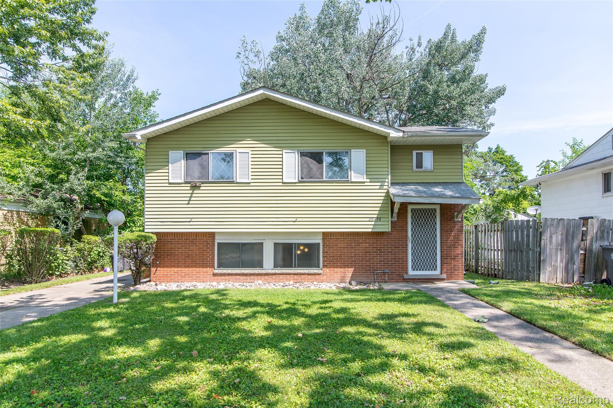 29456, Edward, Inkster, Michigan, 48141