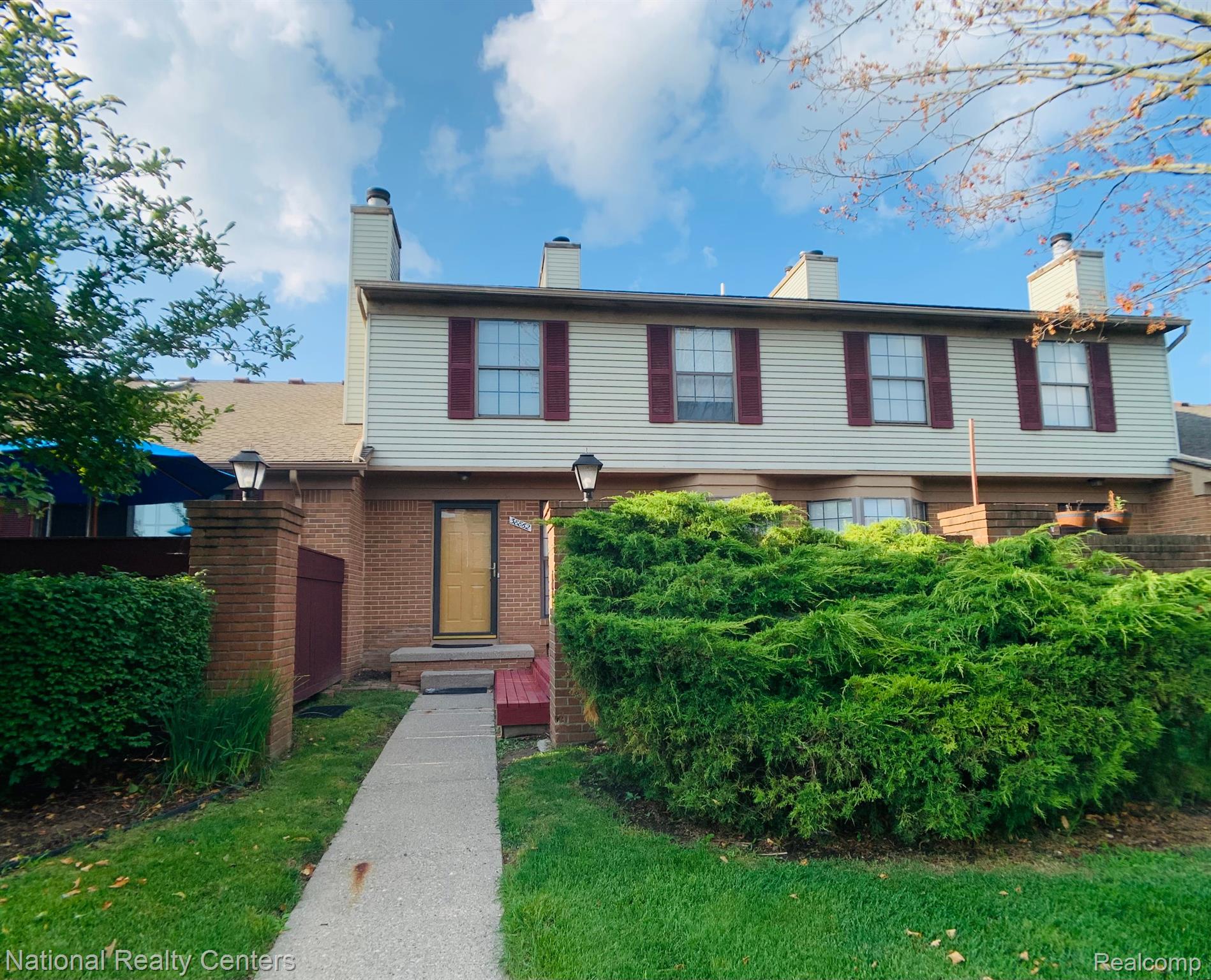 38862, Country, Farmington Hills, Michigan, 48331