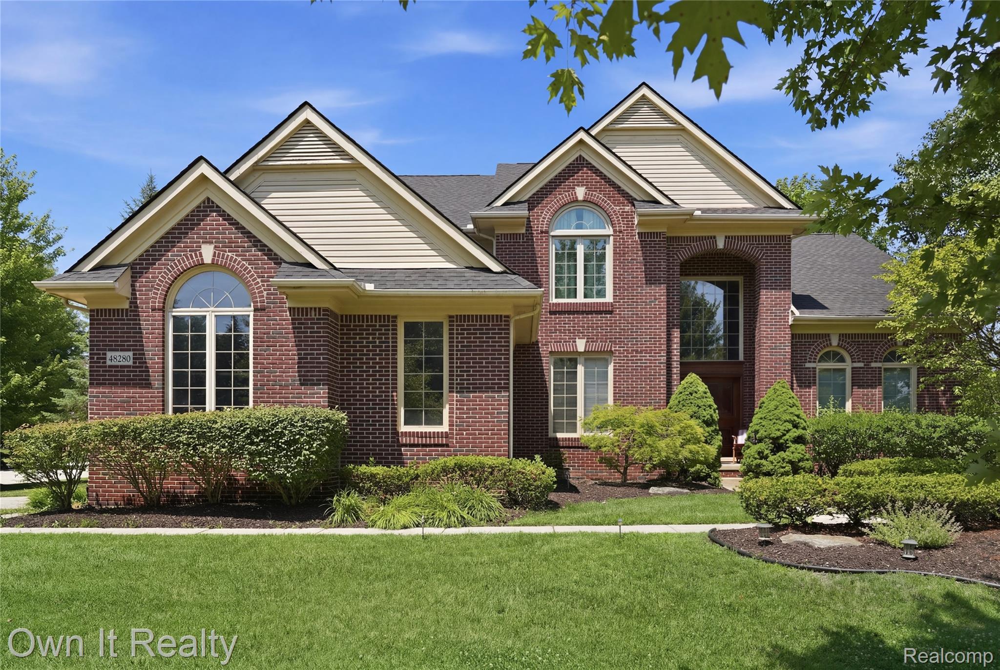 48280, Gladstone, Canton, Michigan, 48188