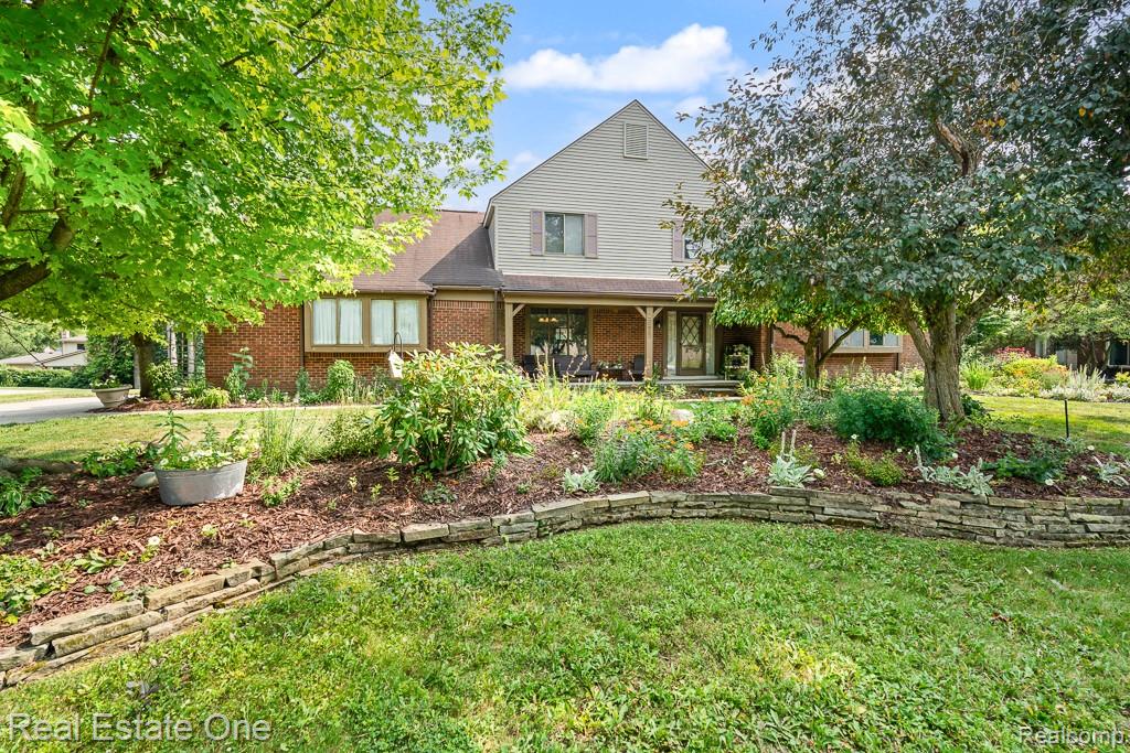 2355, Hillendale, Rochester Hills, Michigan, 48309