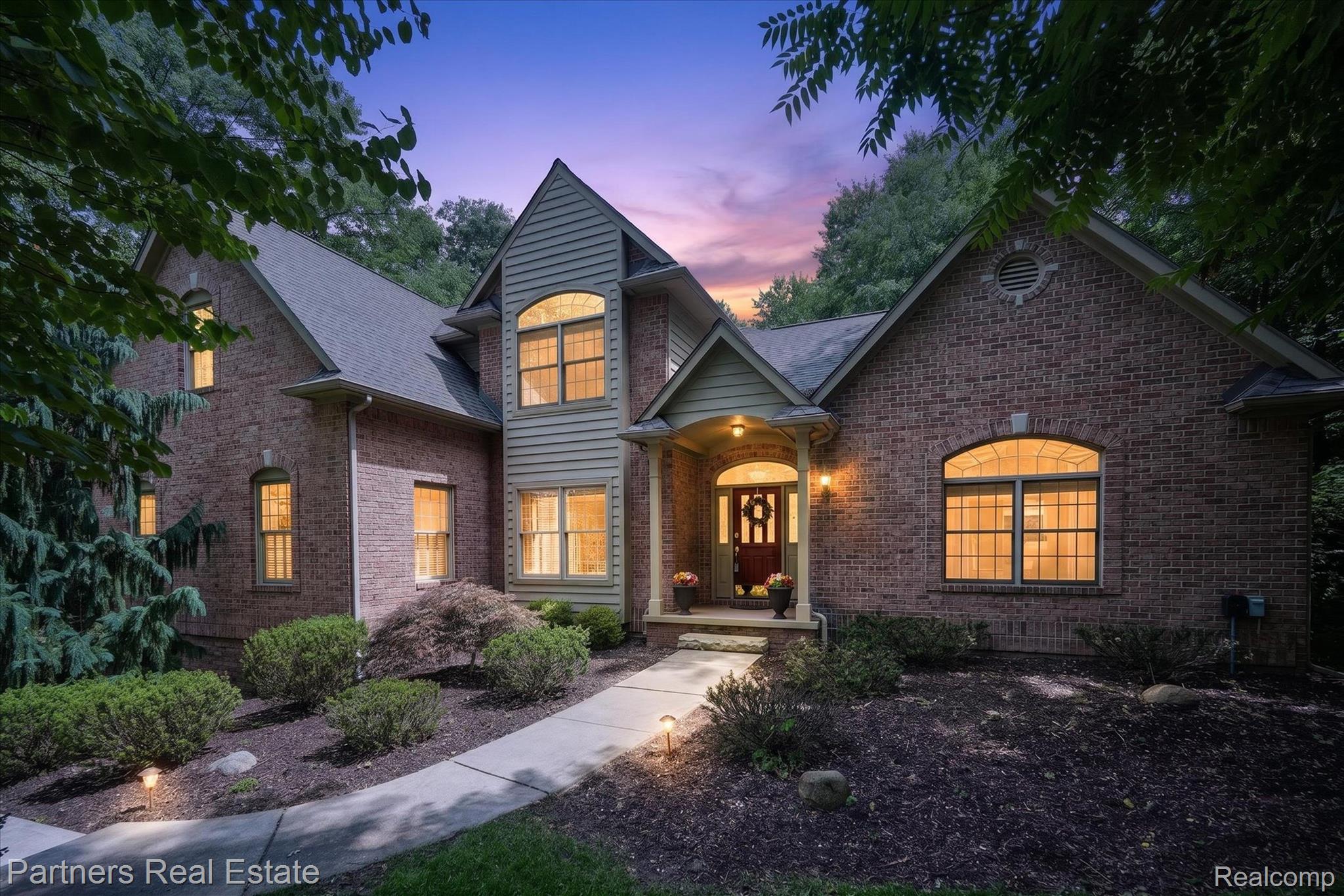 5935, Winans View, Pinckney, Michigan, 48169
