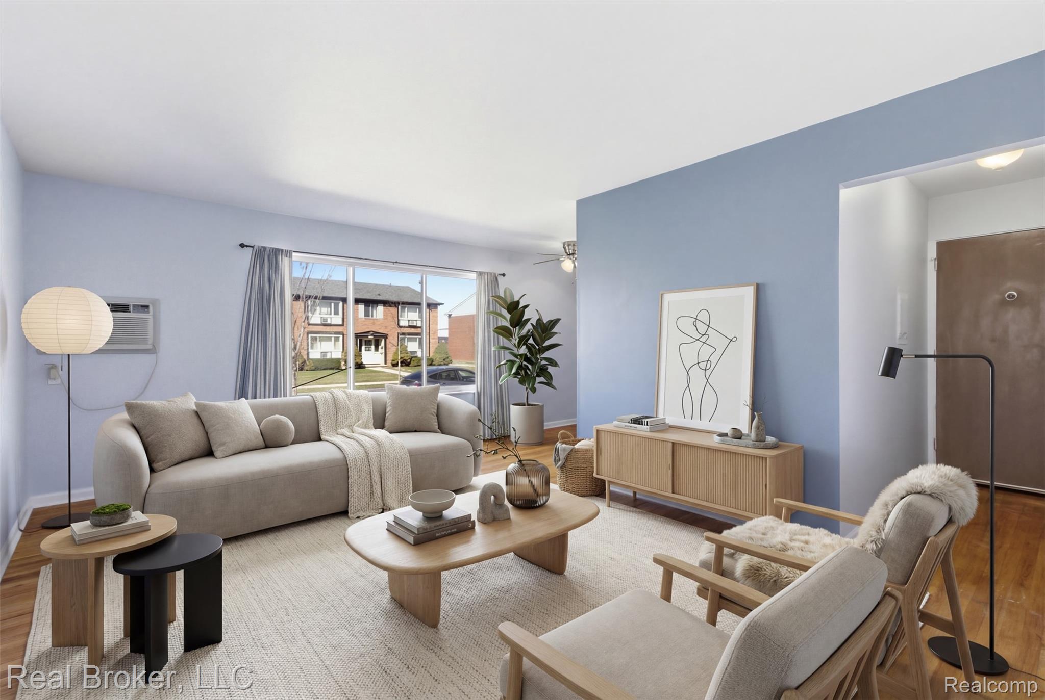 4840, Briarwood, ##C2, Royal Oak, Michigan, 48073