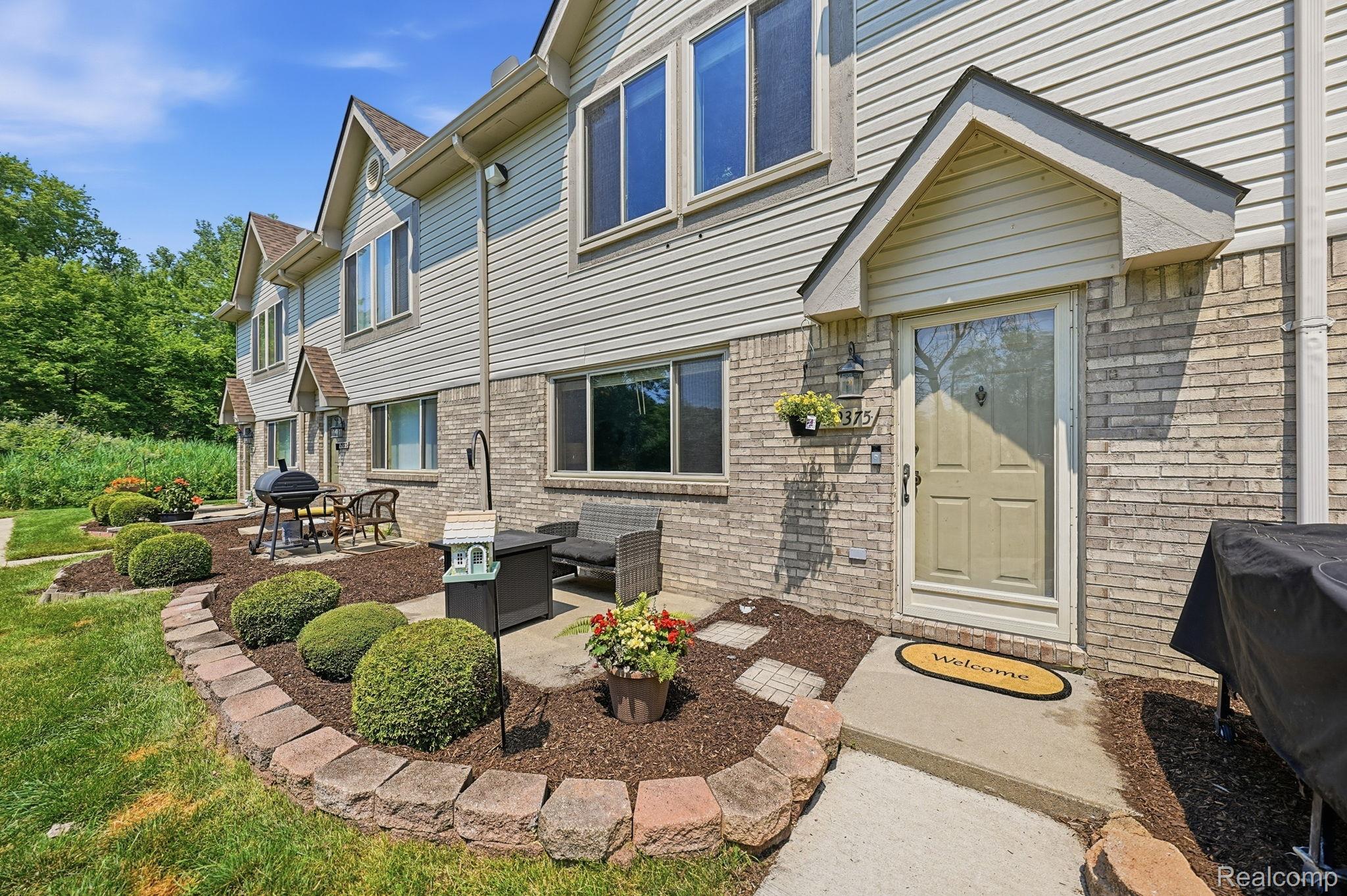 29375, Maurice, Chesterfield, Michigan, 48047