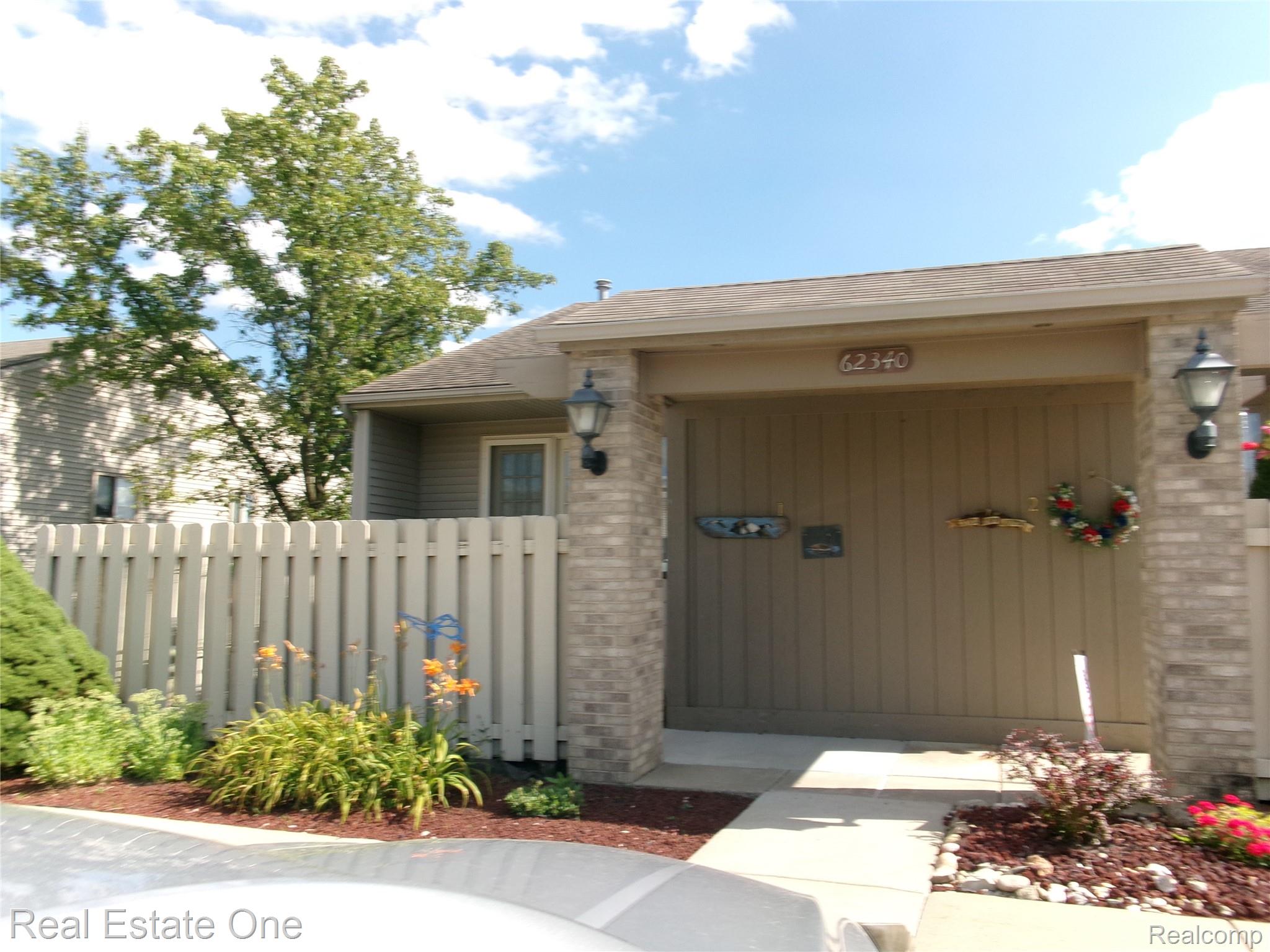62340, Arlington, #1, South Lyon, Michigan, 48178
