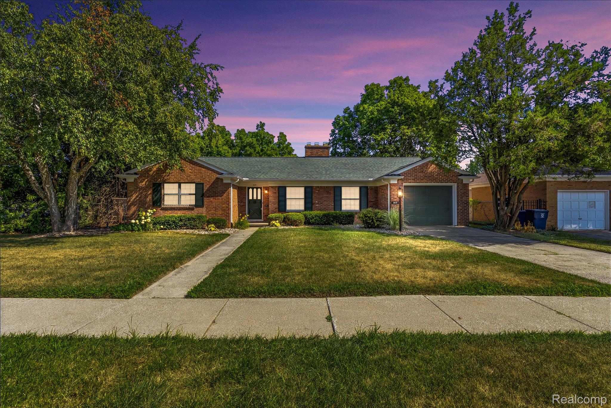 1815, 2nd, Flint, Michigan, 48503