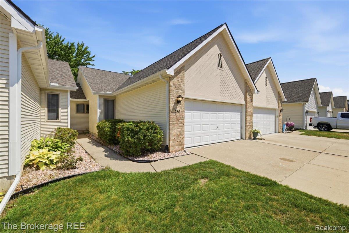 9417, Linda, #122, Davison, Michigan, 48423