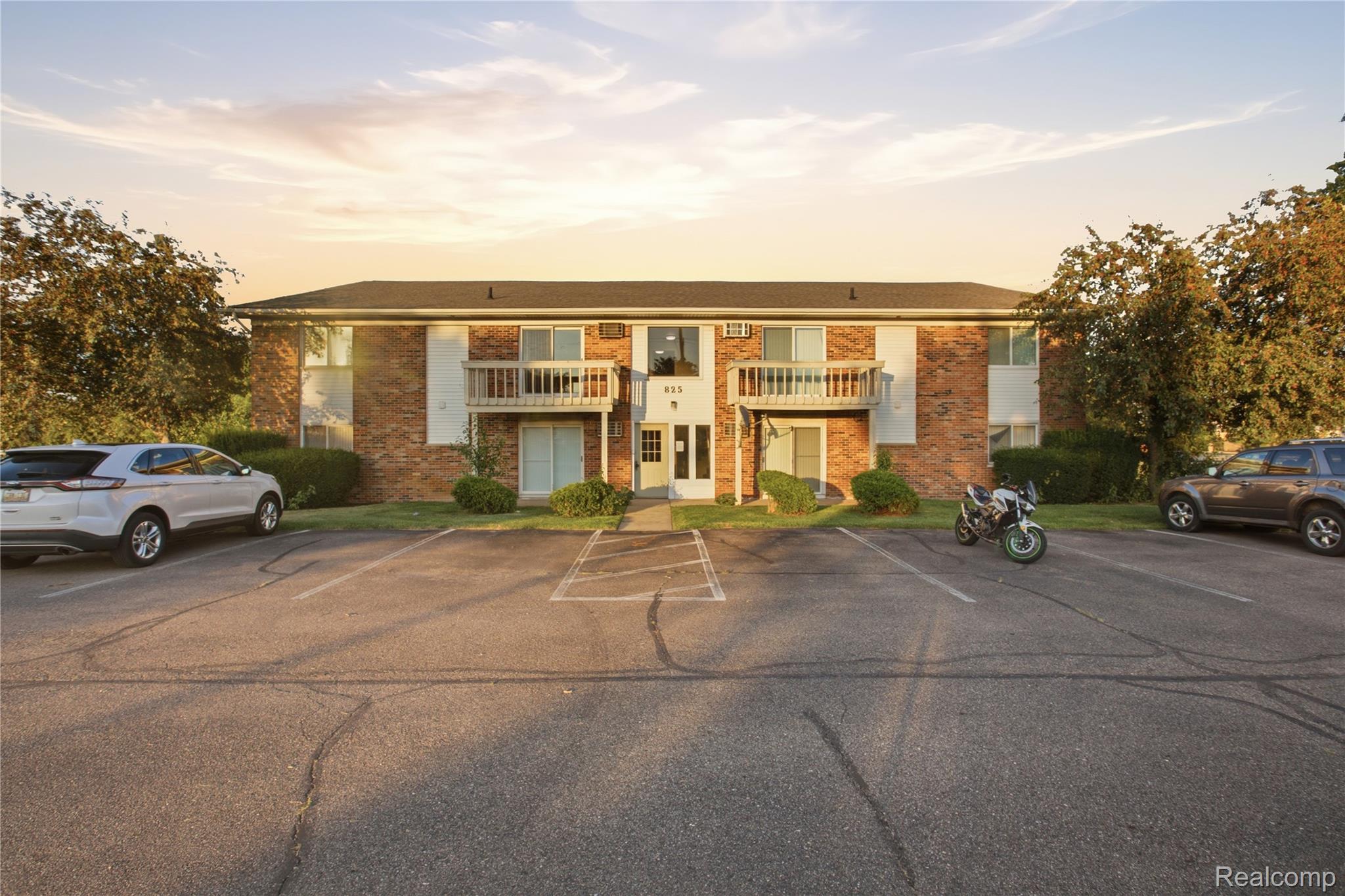 825, Grand, #1, Fowlerville, Michigan, 48836