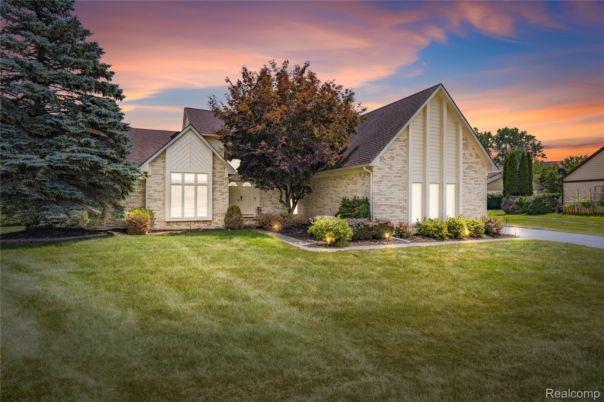 8146, Steven, Canton, Michigan, 48187