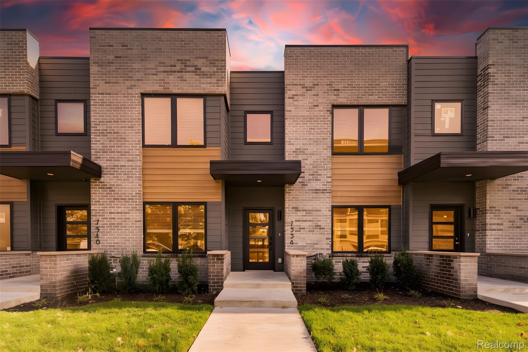 7542, Churchill, #C21, Detroit, Michigan, 48206