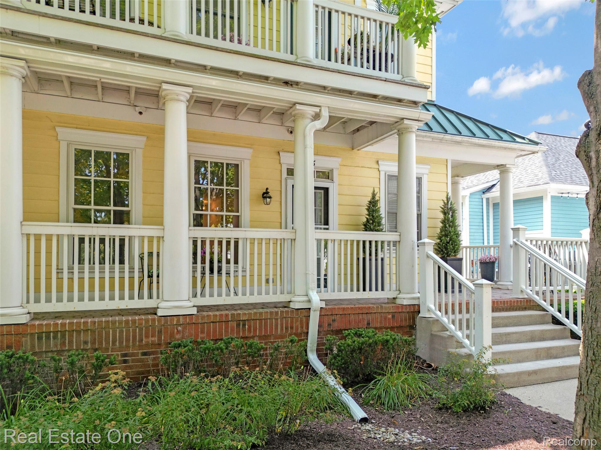 256, Constitution, Canton, Michigan, 48188