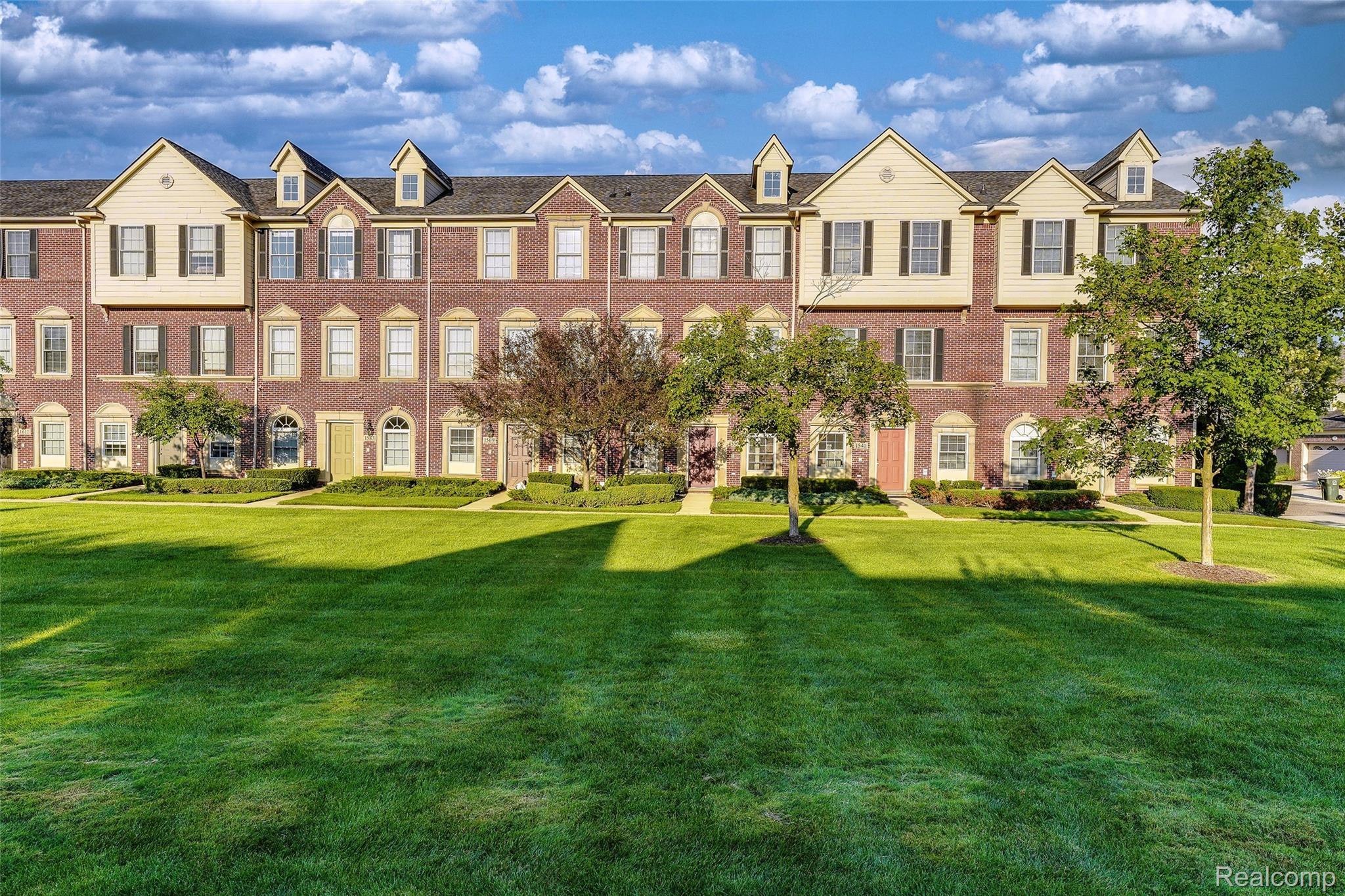 1569, Lakeview, Canton, Michigan, 48187