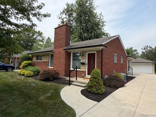 16928, Wetherby, Beverly Hills, Michigan, 48025