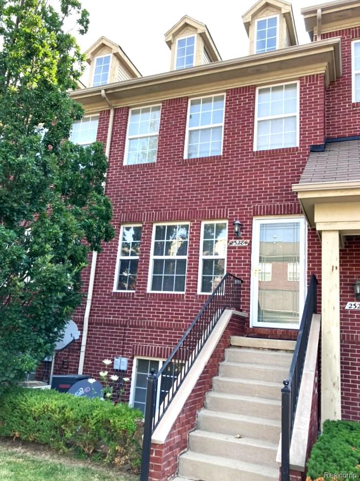 23284, CORNERSTONE VILLAGE, Southfield, Michigan, 48075