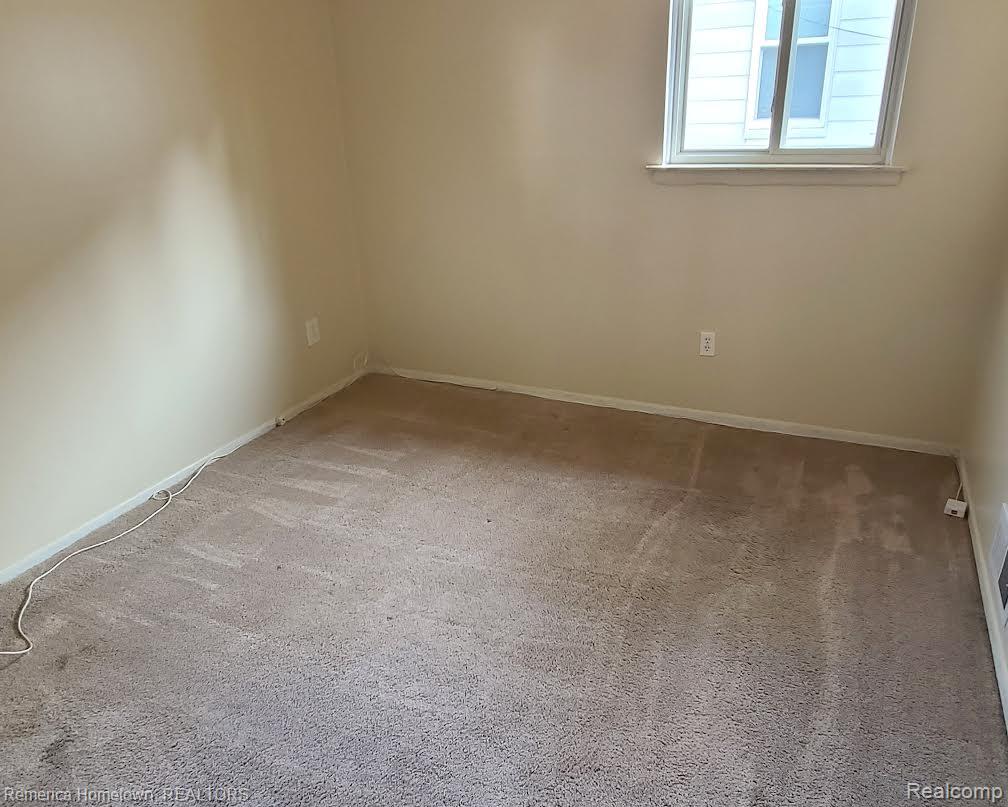 7297, Floral, Westland, Michigan, 48185