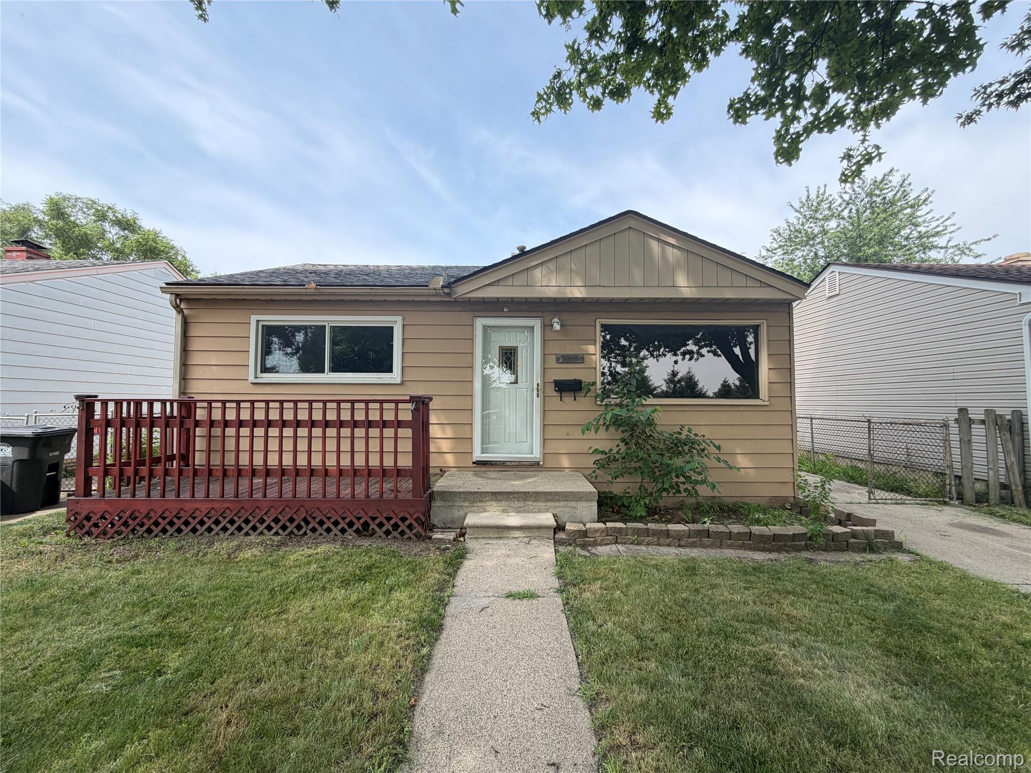 5876, Clippert, Taylor, Michigan, 48180