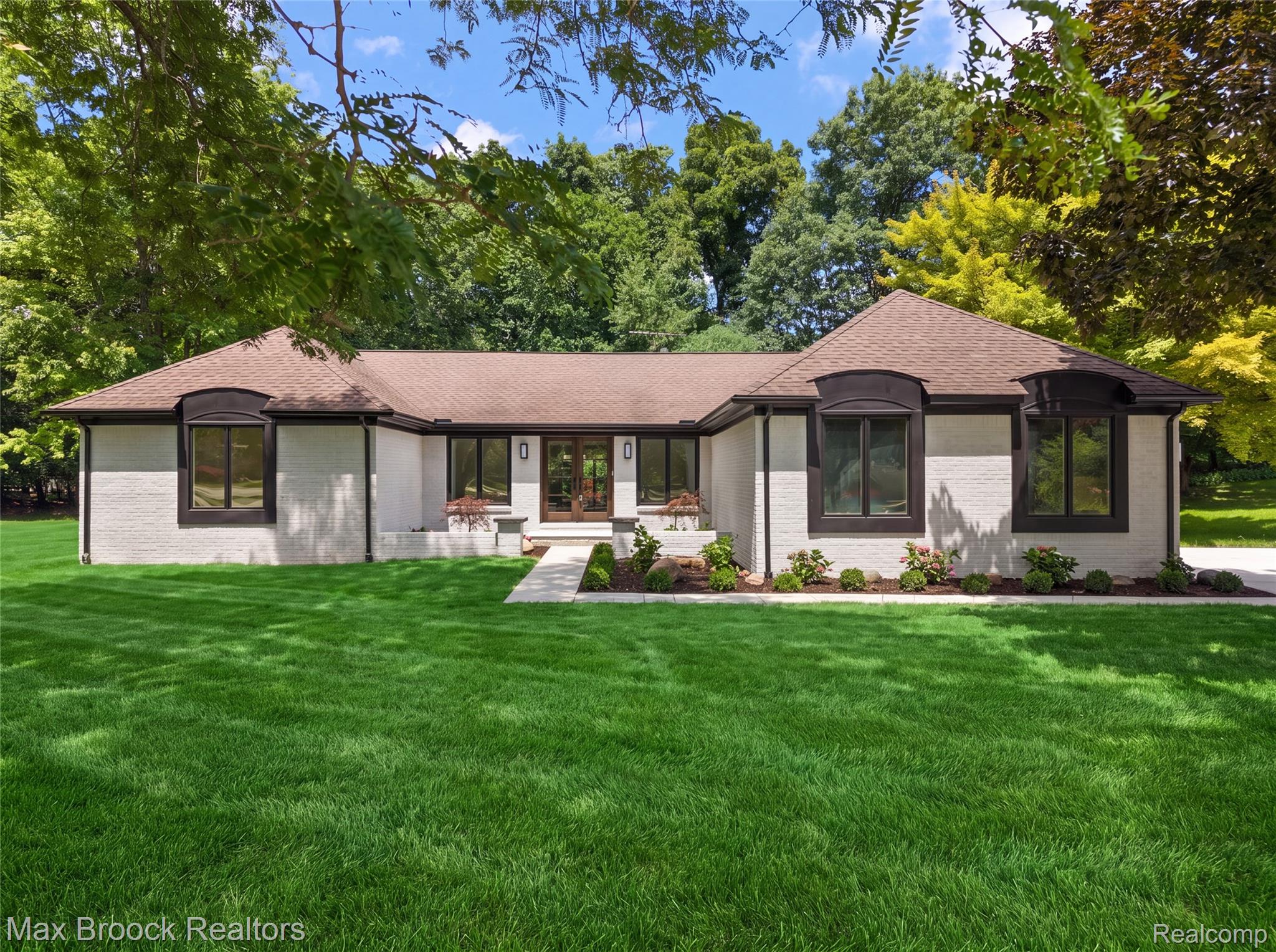 5218, Cherokee, Troy, Michigan, 48098