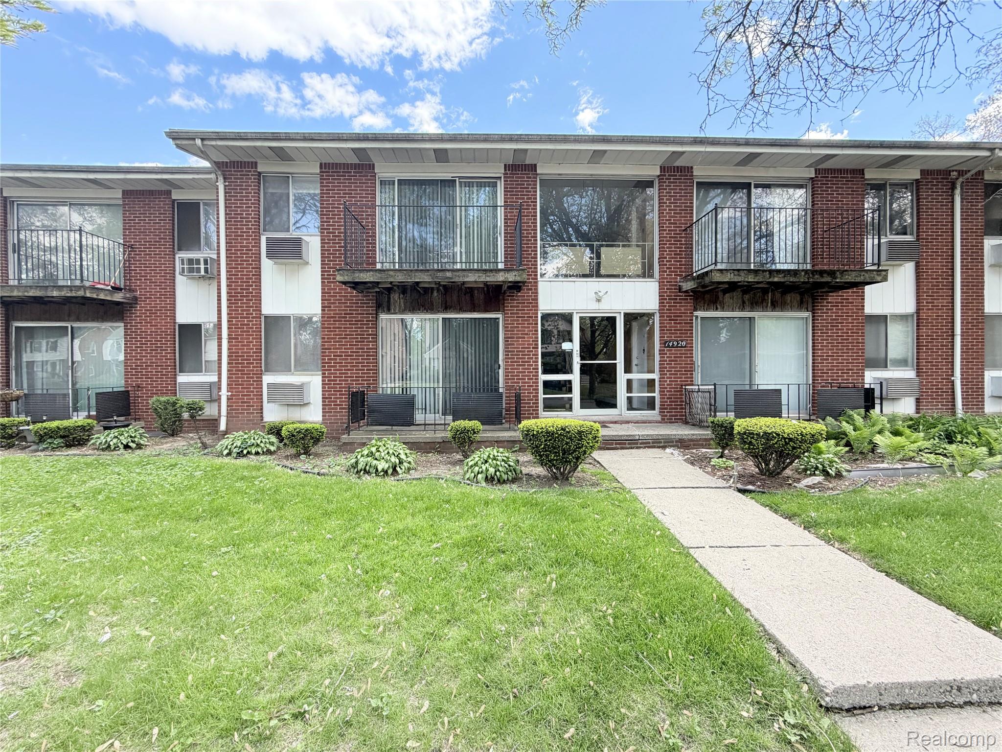 14940, Longacre, Detroit, Michigan, 48227