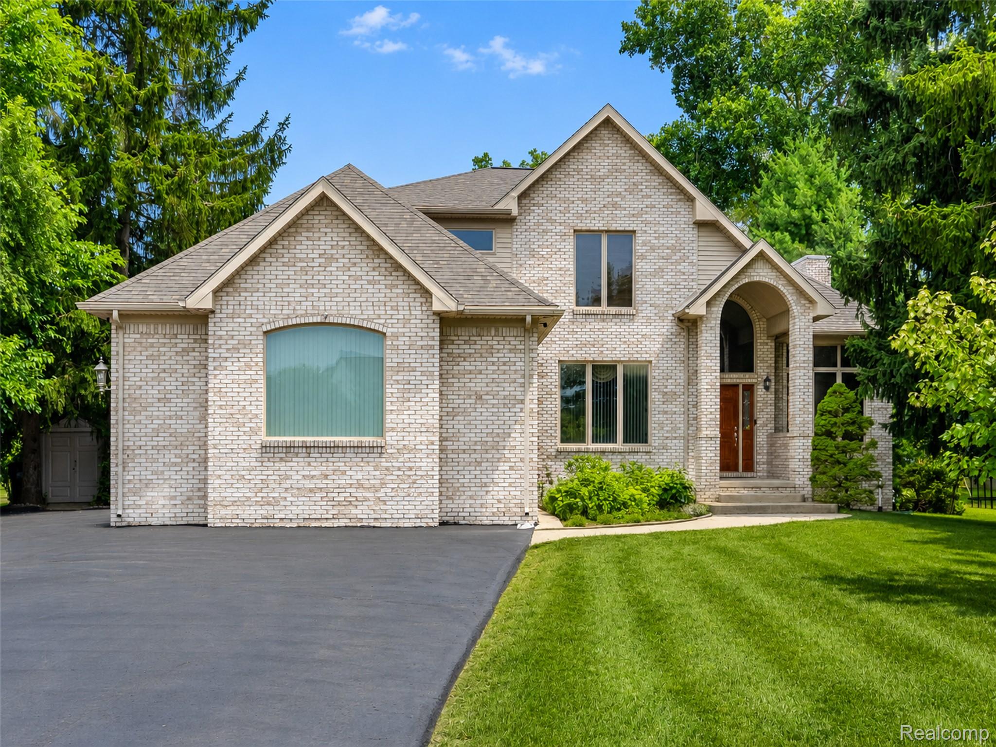 3757, Bendelow, Rochester Hills, Michigan, 48307