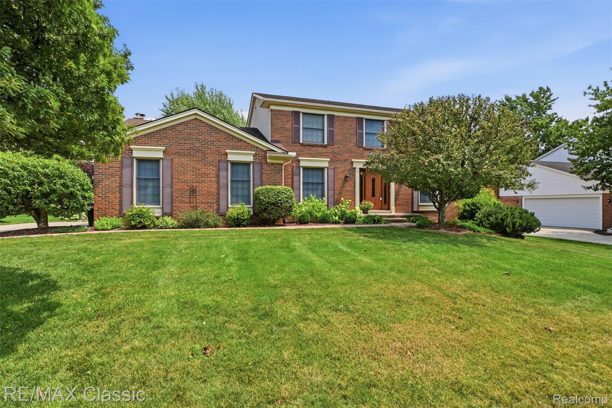 9700, Red Maple, Plymouth, Michigan, 48170