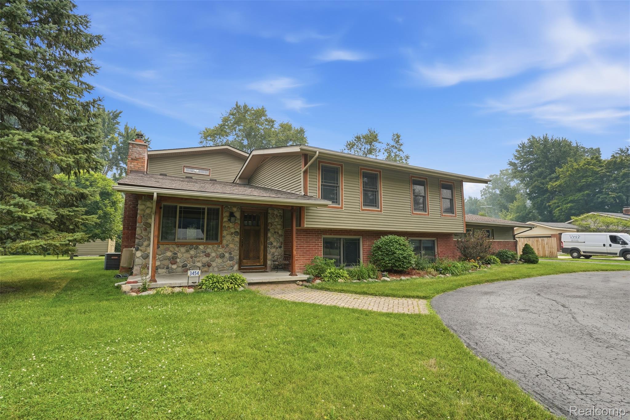 3454, Paddington, Troy, Michigan, 48084