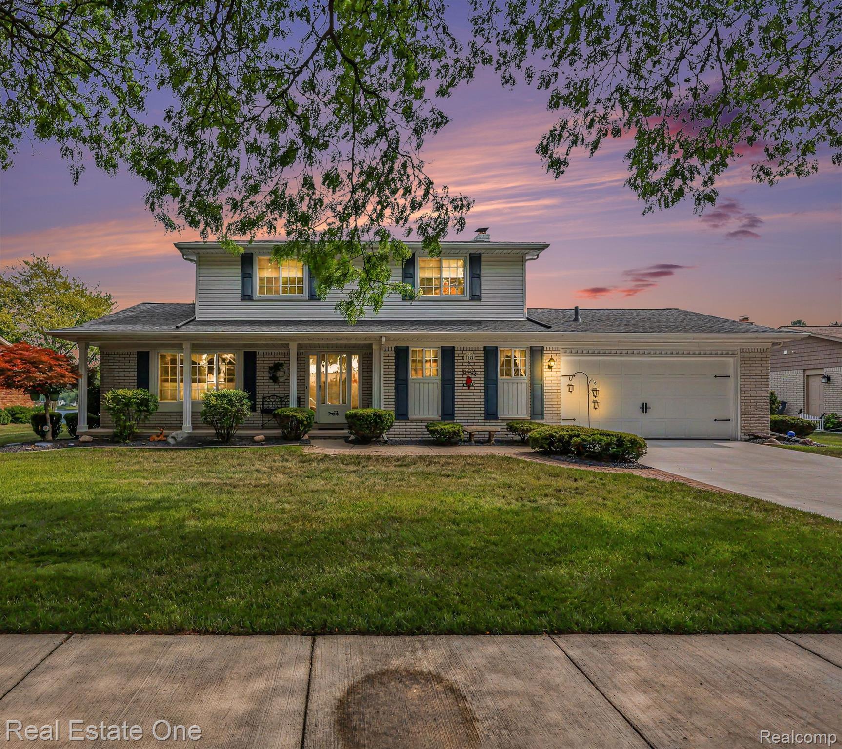 1524, 3 Lakes, Troy, Michigan, 48085