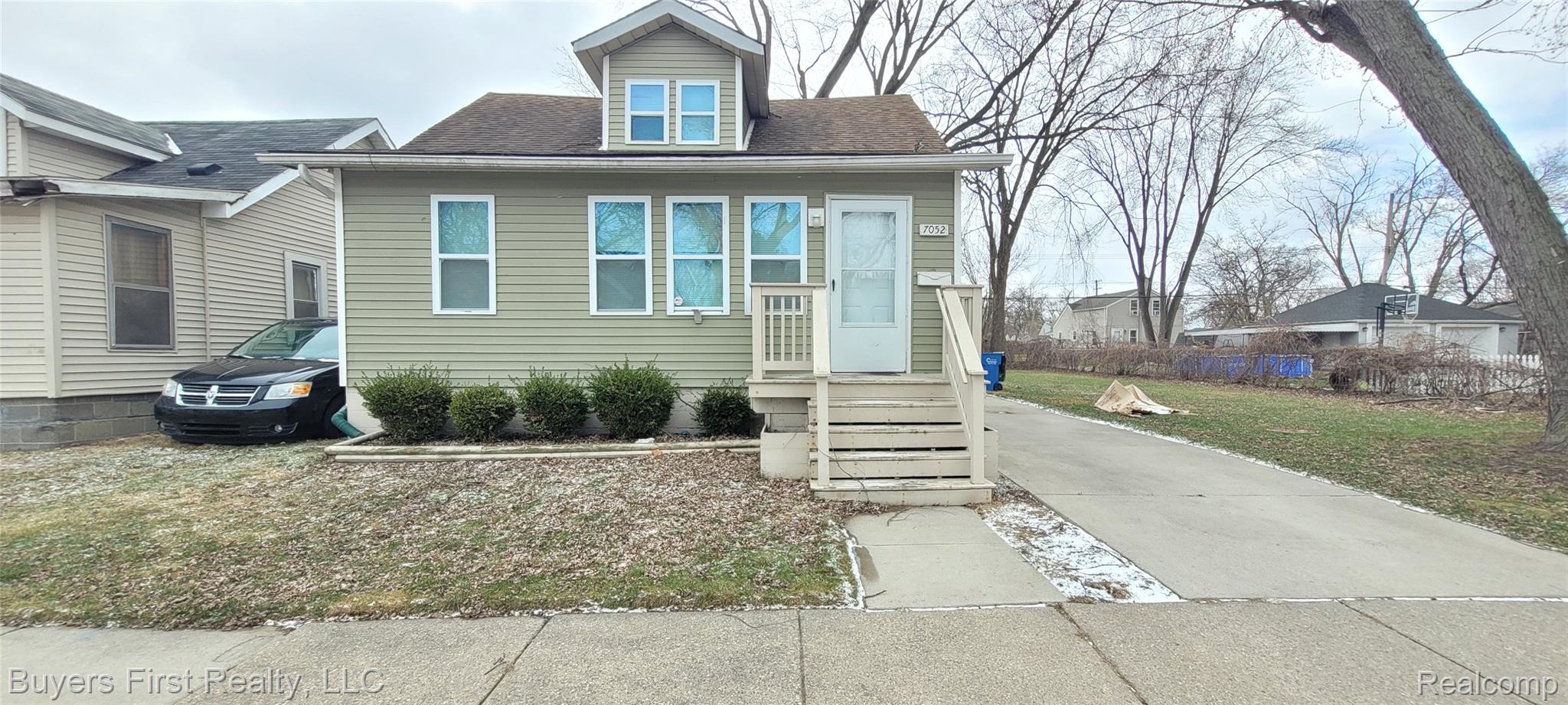 7052, Meadow, Warren, Michigan, 48091