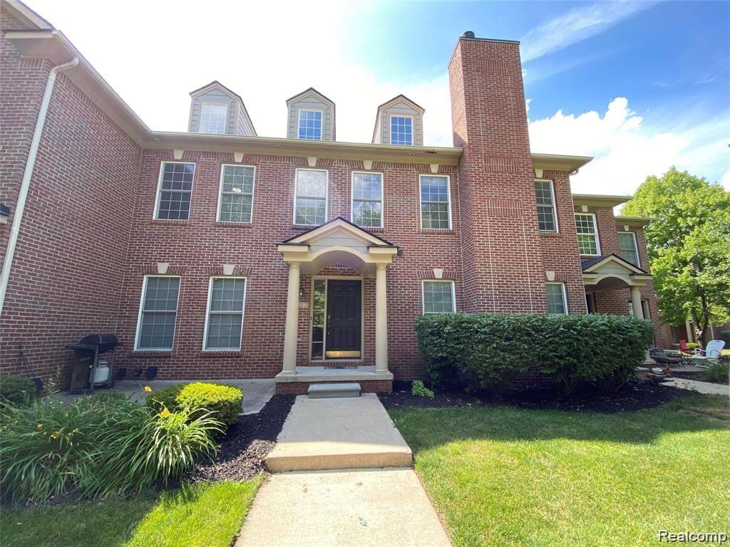 215, VILLAGE, Canton, Michigan, 48188