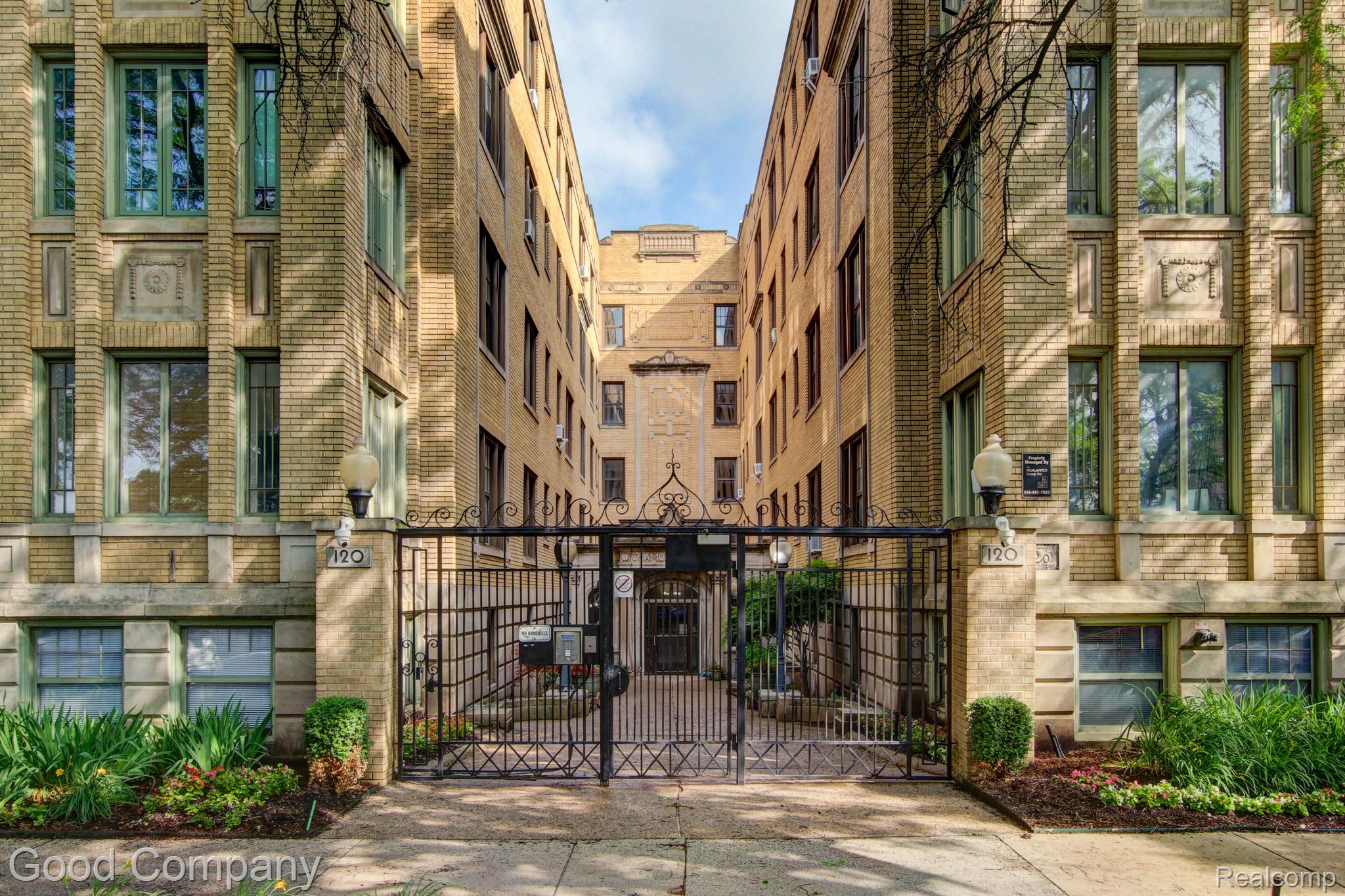 120, Seward, #2 / A11, Detroit, Michigan, 48202