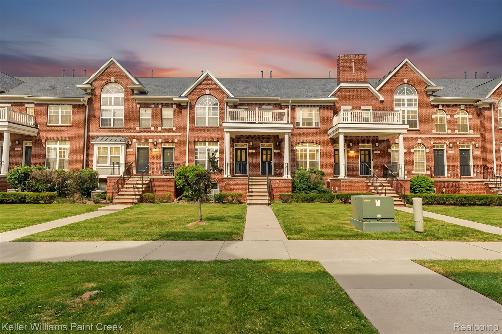 1424, Ashford, Troy, Michigan, 48084