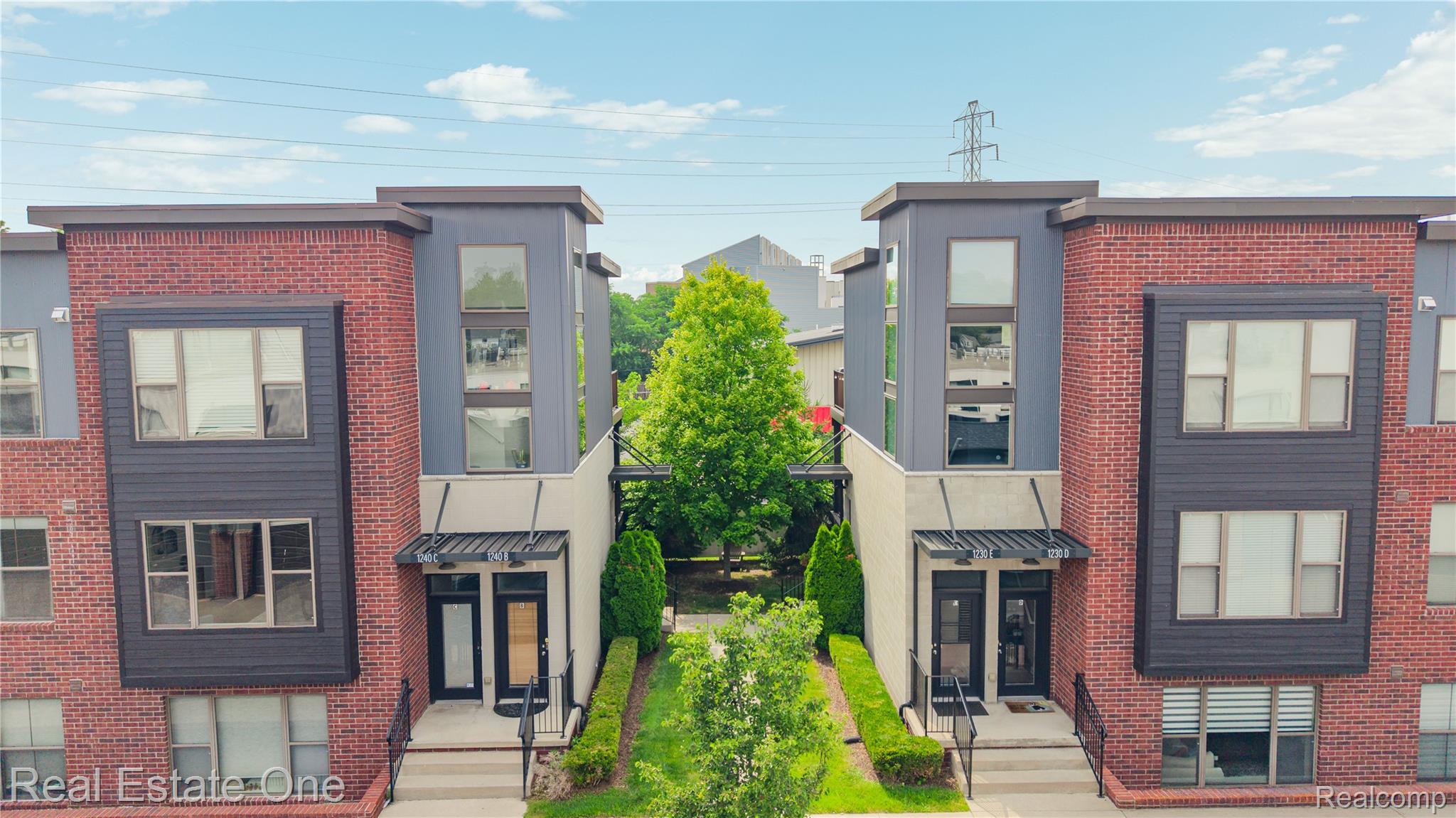 1240, Diamond, #C, Royal Oak, Michigan, 48067