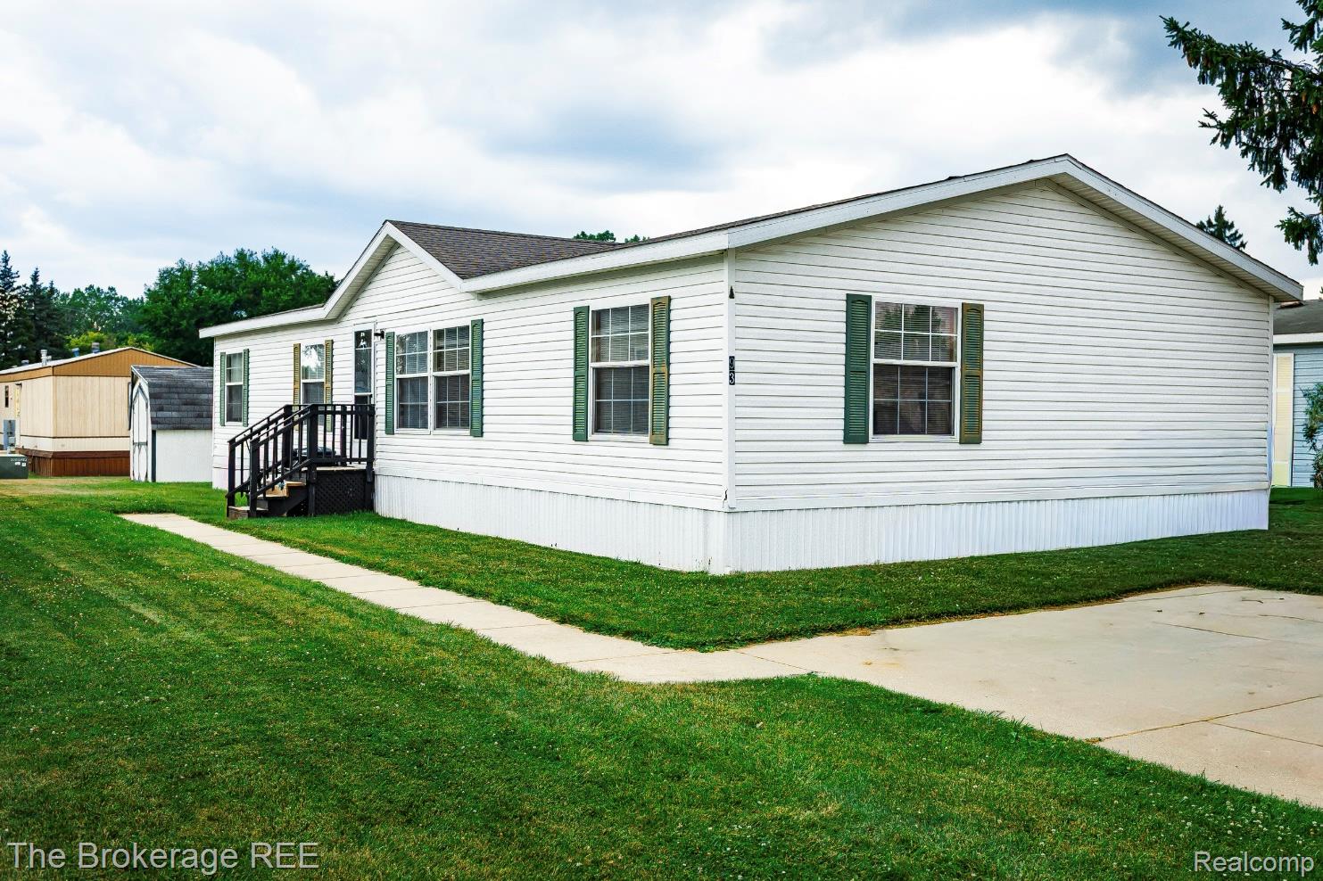 93, Woodcrest, Swartz Creek, Michigan, 48473