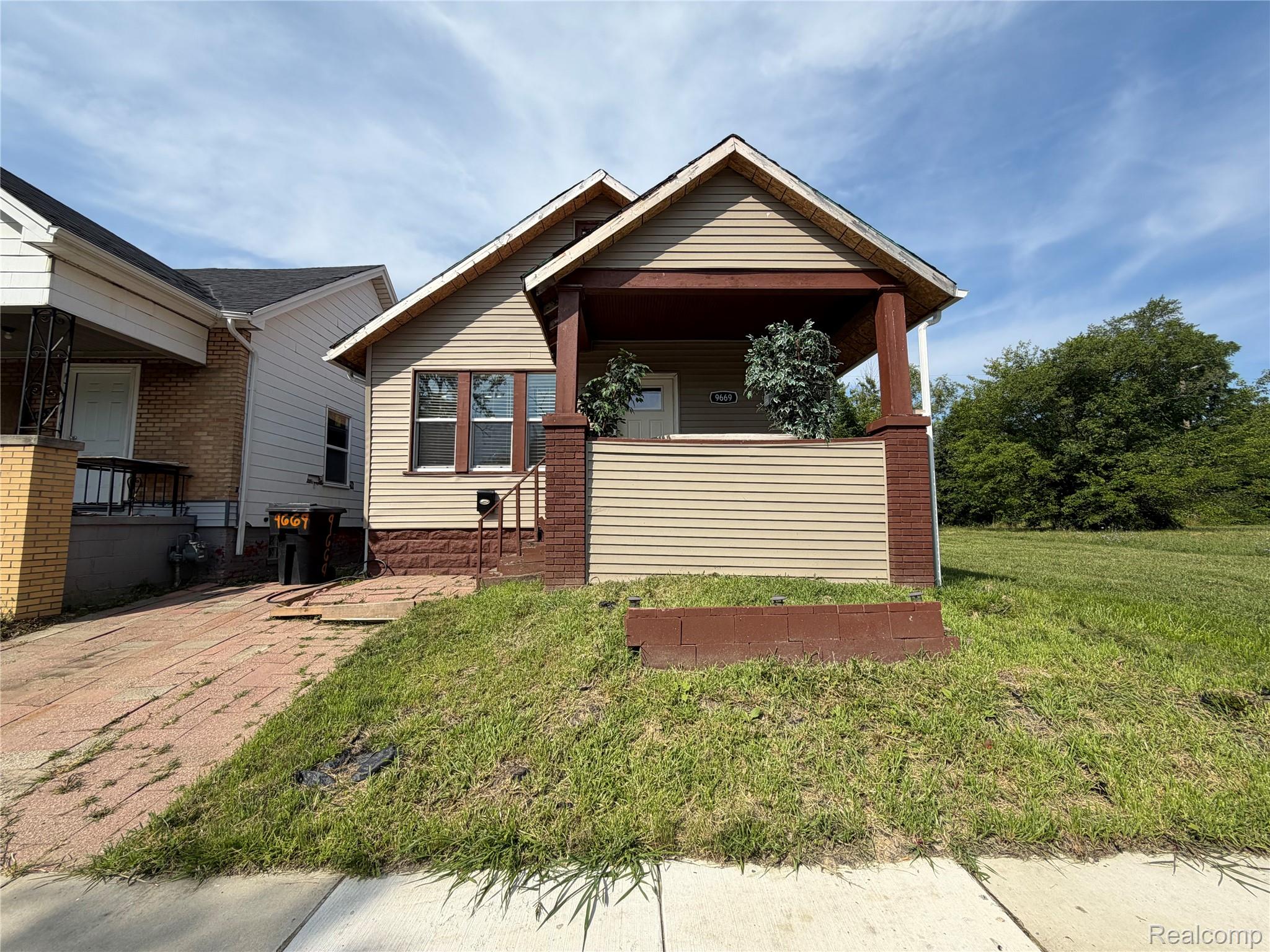 9669, Cascade, Detroit, Michigan, 48204
