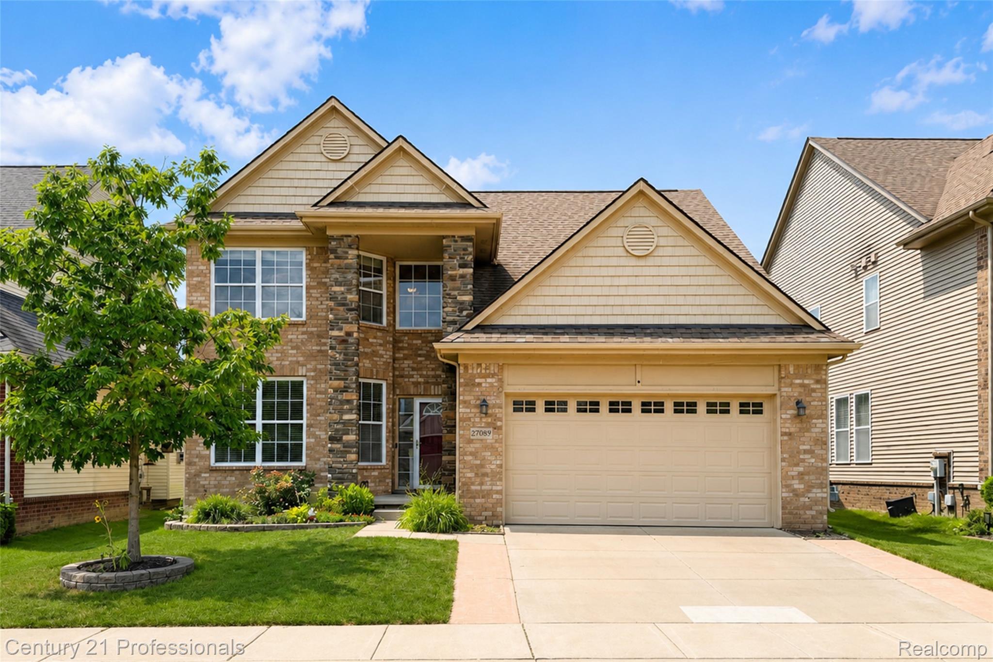 27089, Maxwell, Novi, Michigan, 48374