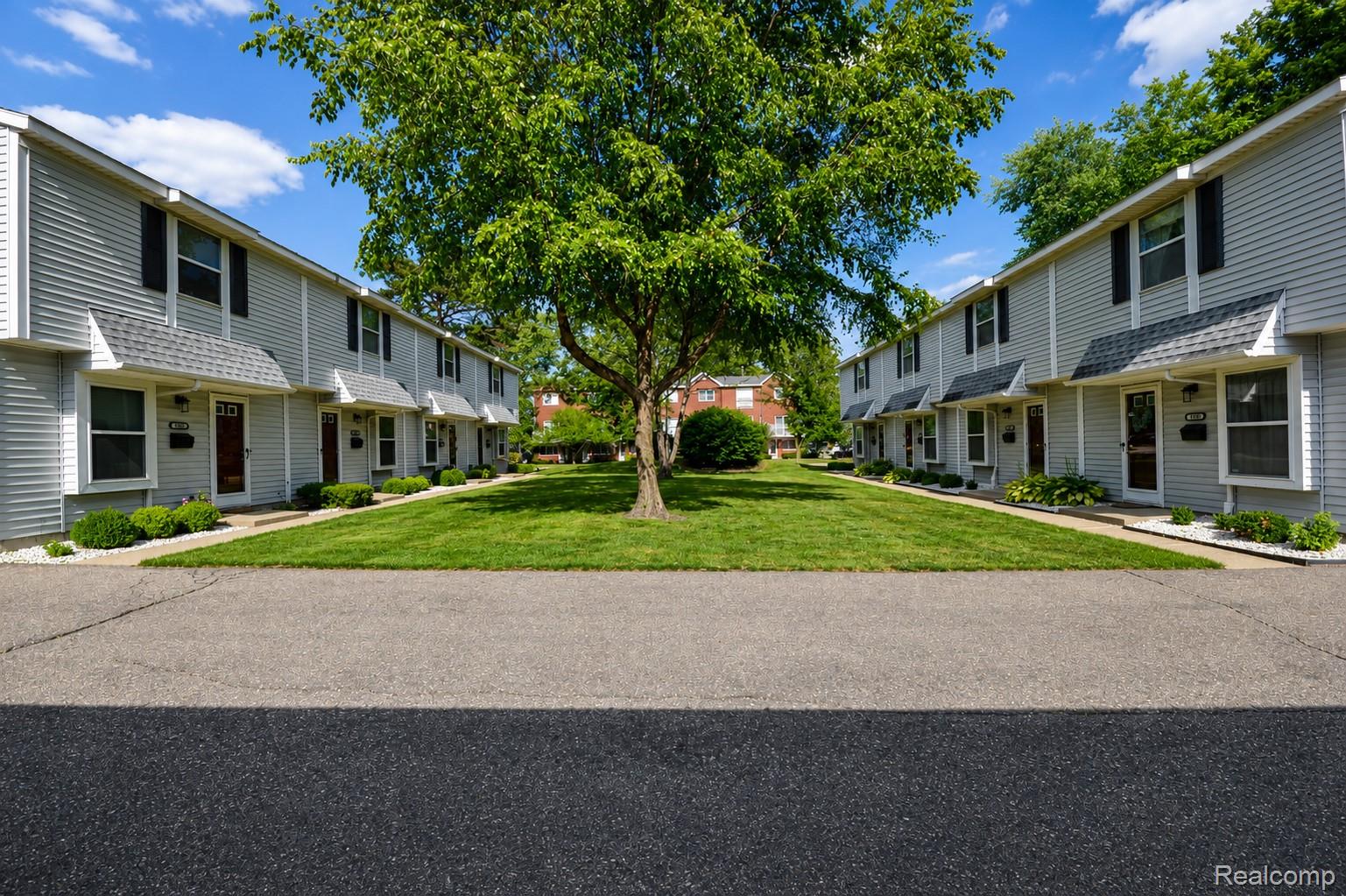 4365, Crooks, Royal Oak, Michigan, 48073