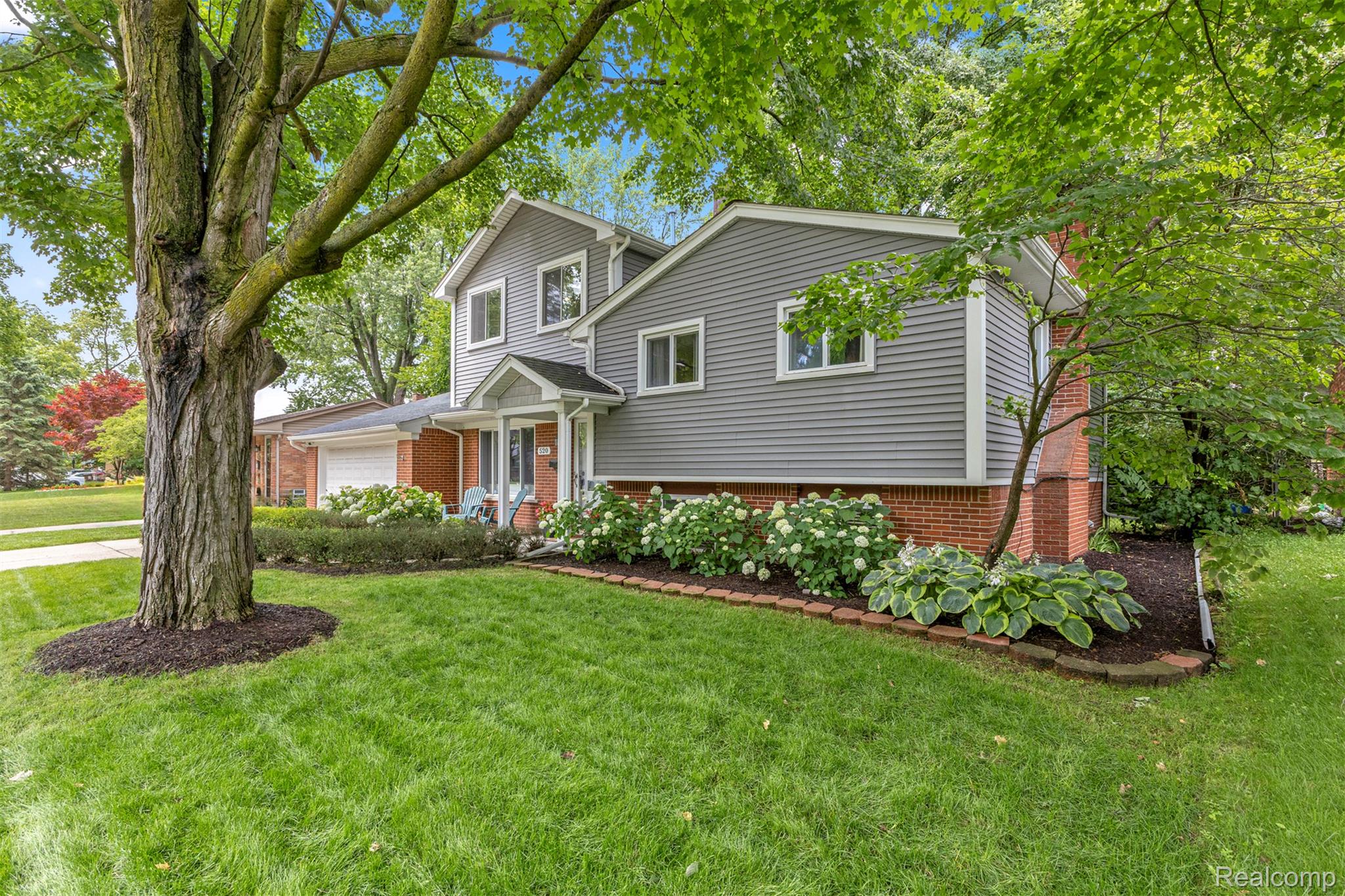 520, Byron, Plymouth, Michigan, 48170