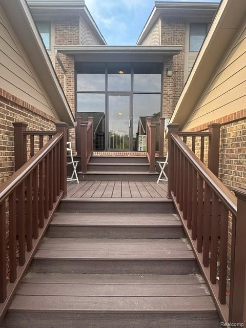 11869, Sycamore, Plymouth, Michigan, 48170