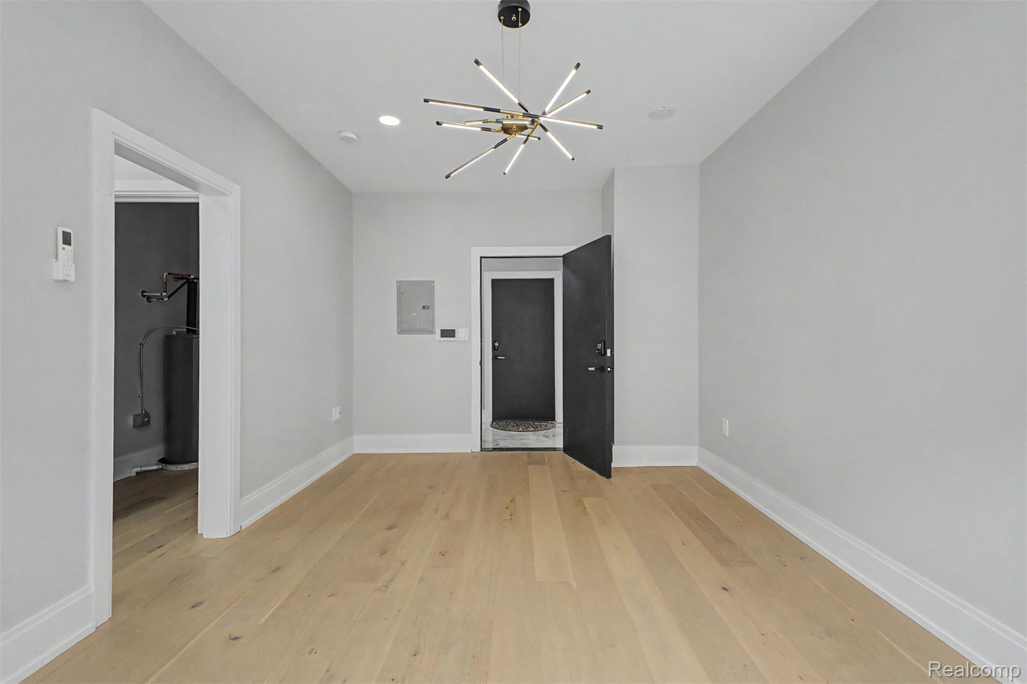 1312, Porter, Dearborn, Michigan, 48124